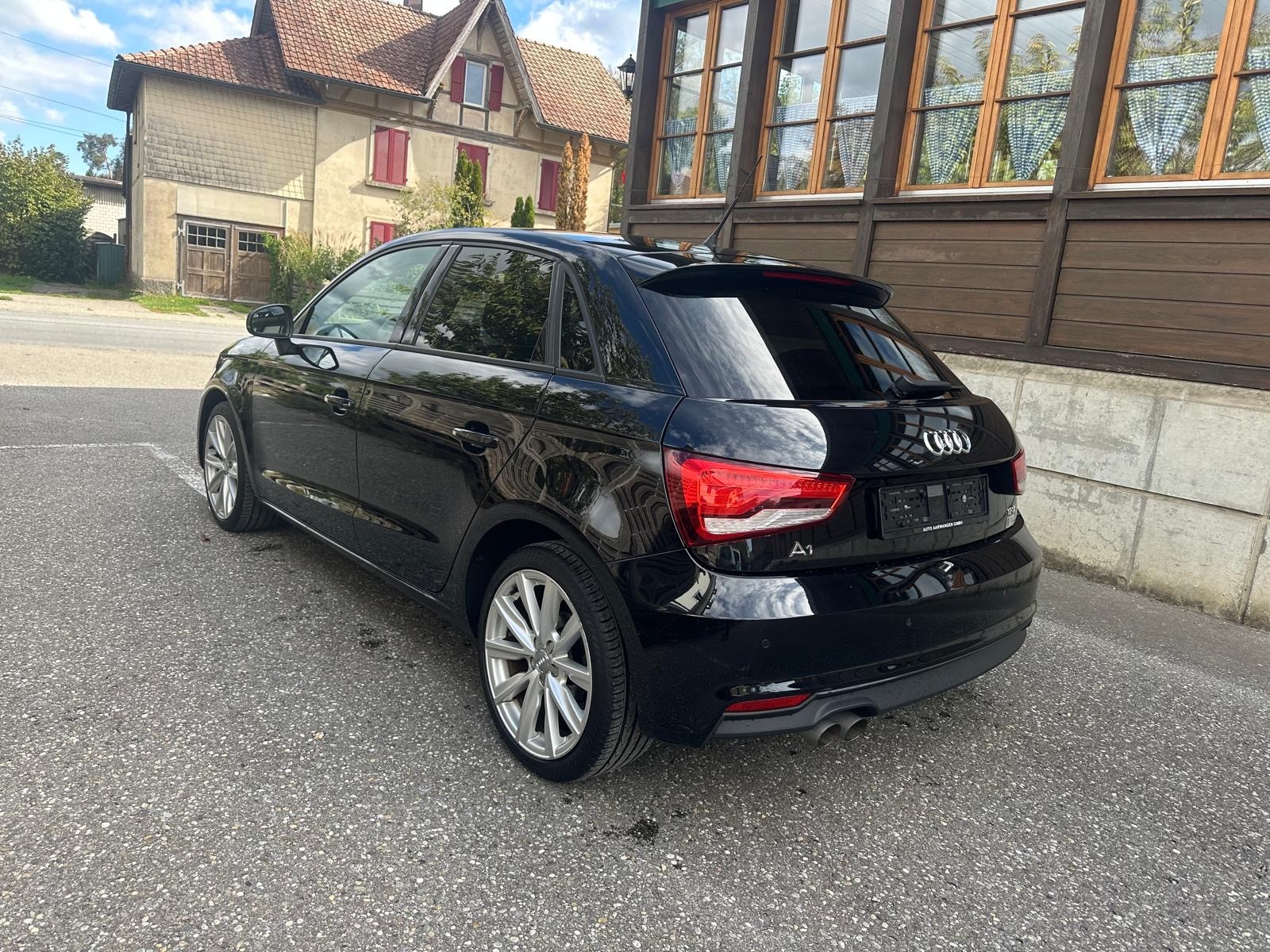 AUDI A1 Sportback 1.4 TFSI-showroom-element-3