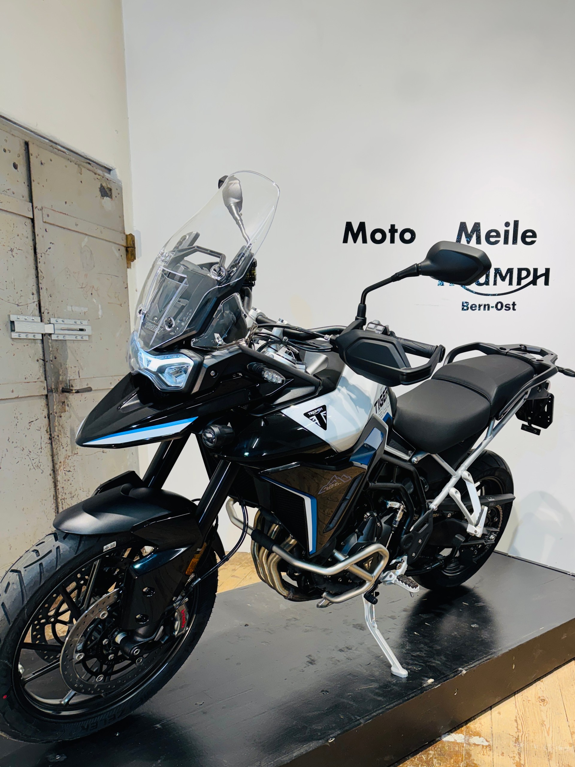 TRIUMPH Tiger 900 Alpine Edition (neu)-image-6