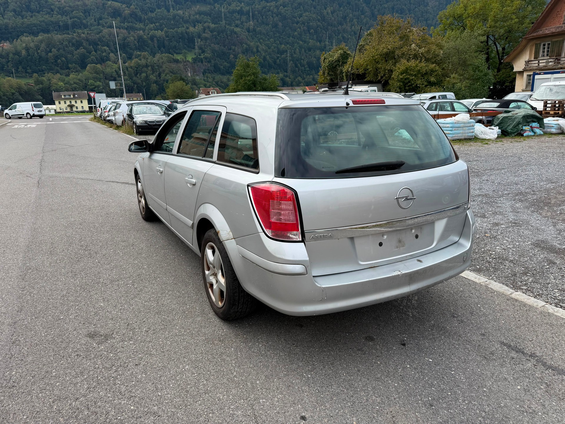 OPEL Astra Caravan 1.6i 16V-showroom-element-3