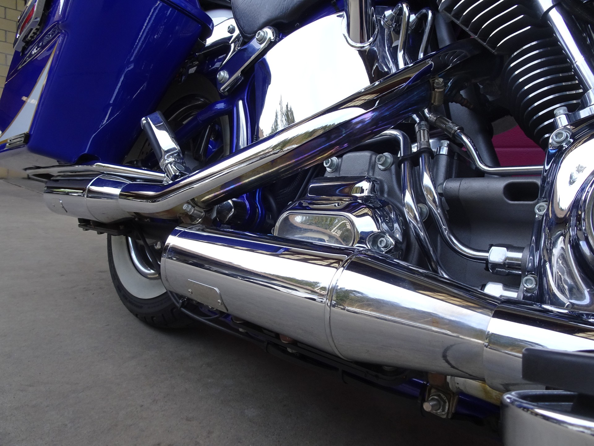 HARLEY-DAVIDSON FLSTNSE Softail Deluxe ABS CVO-image-13