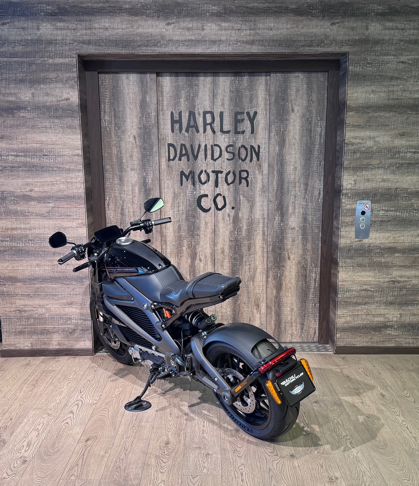 HARLEY-DAVIDSON Live Wire-image-4