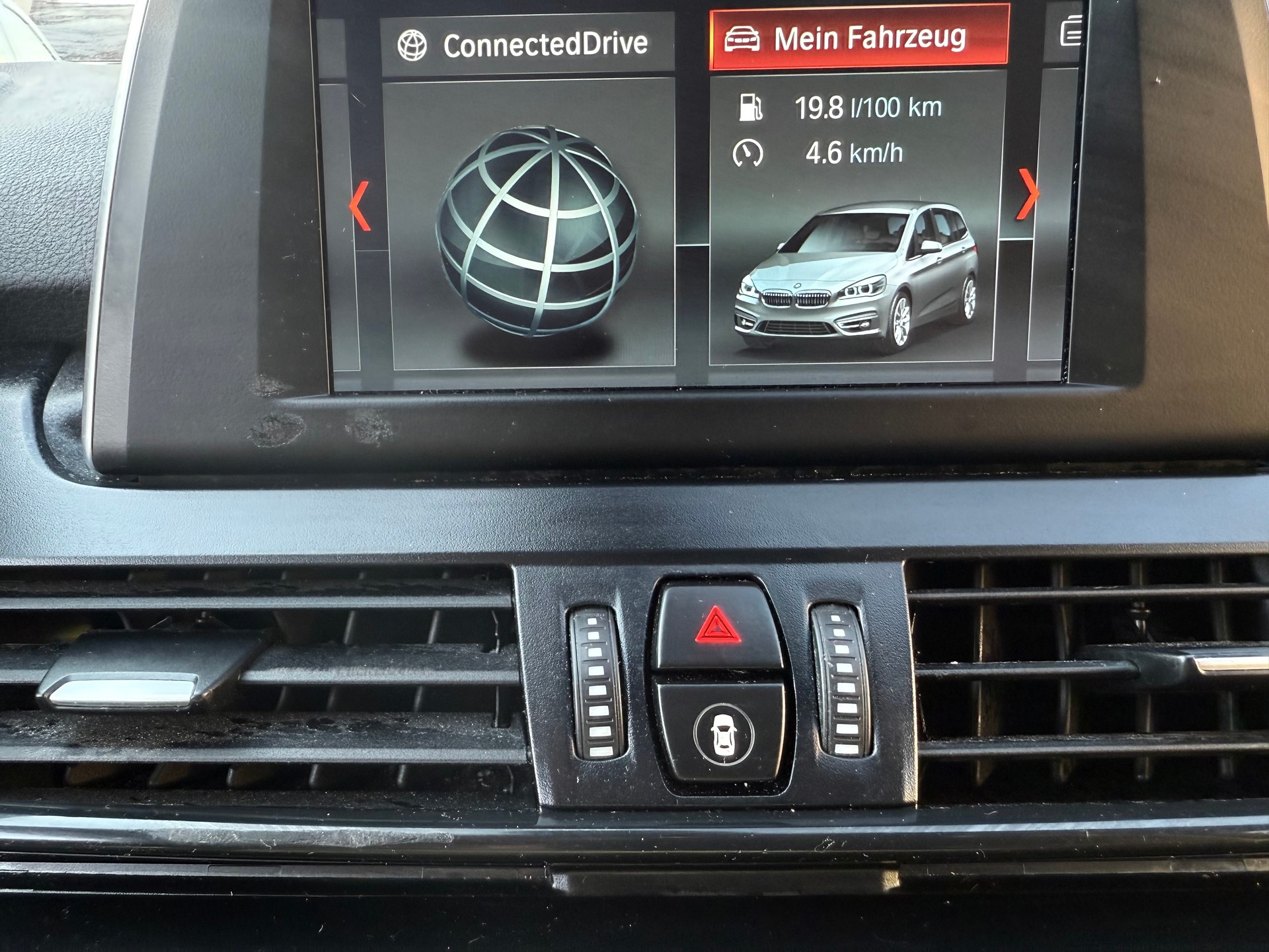 BMW 216d Gran Tourer-image-15