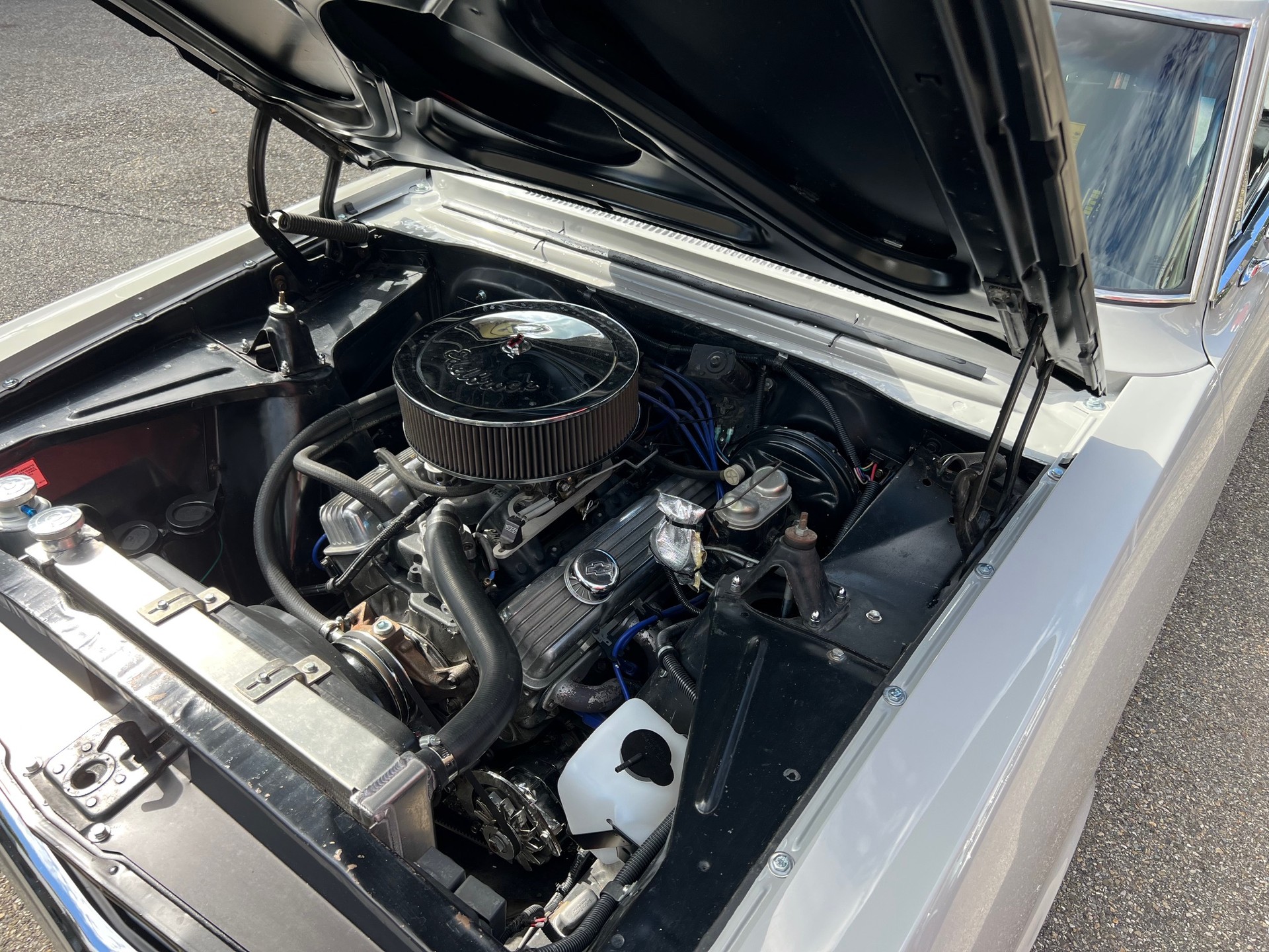 CHEVROLET Nova 400 V8 2door Coupe-image-13