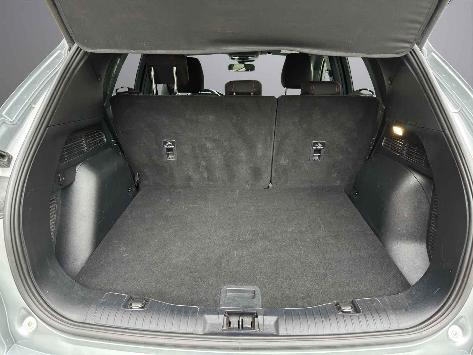 FORD Kuga 2.5 Hybrid ST-Line 4x4kW-image-13