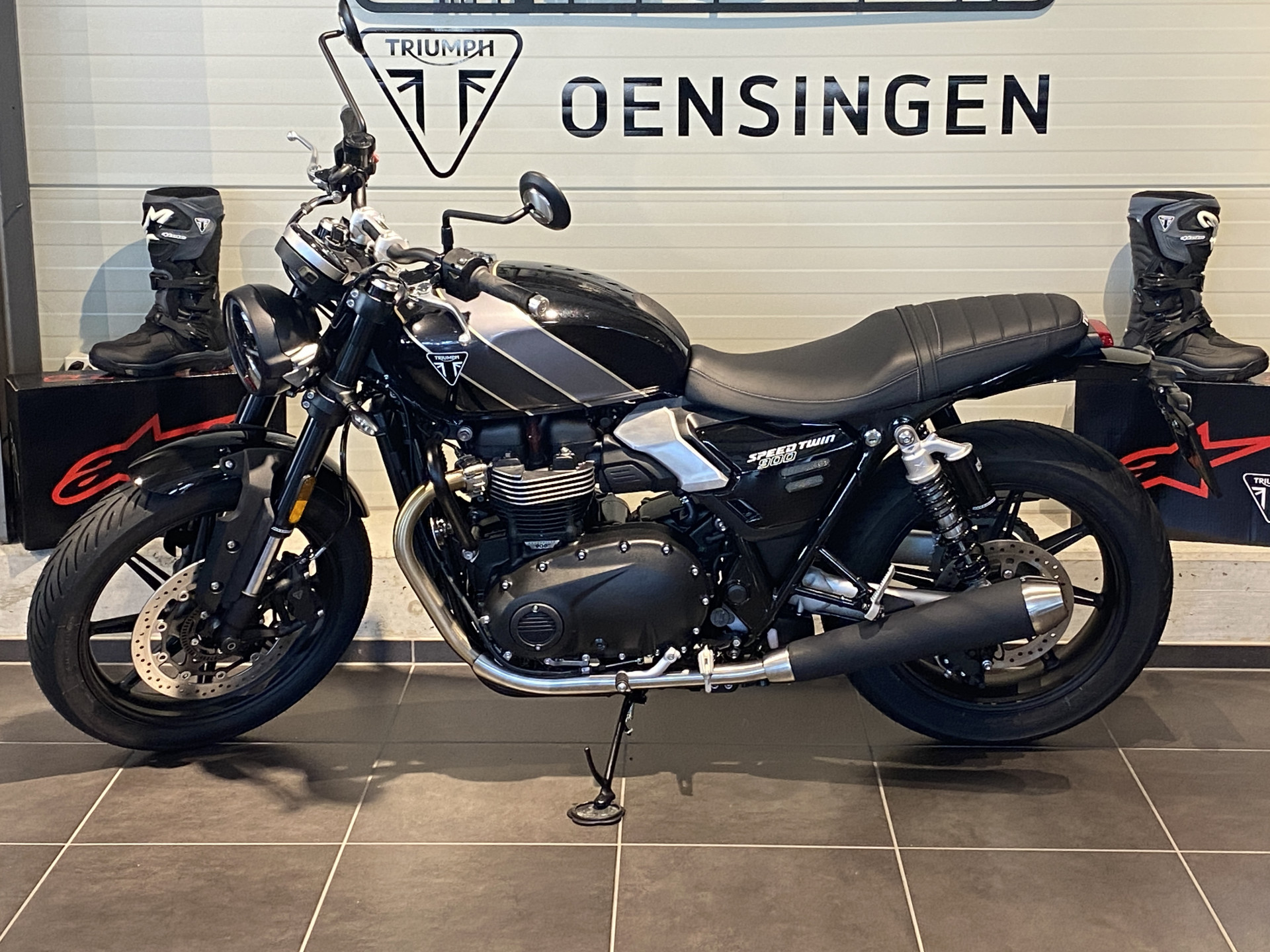 TRIUMPH Speed Twin 900 (4.49 % Power Leasing - Gültig bis 31.06.2026)-image-0