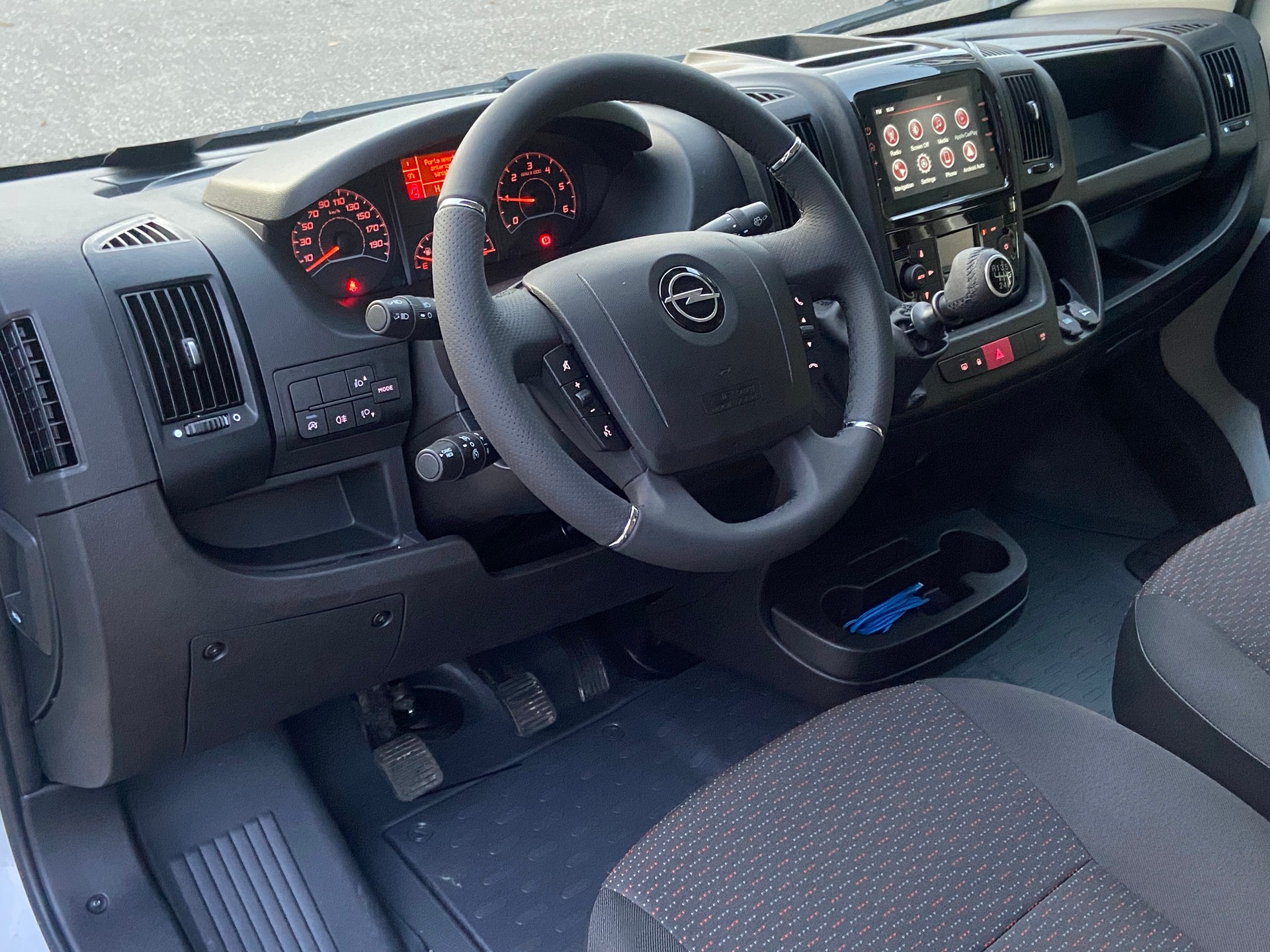 OPEL Movano 2.2 d 3.5t L3H2-image-4