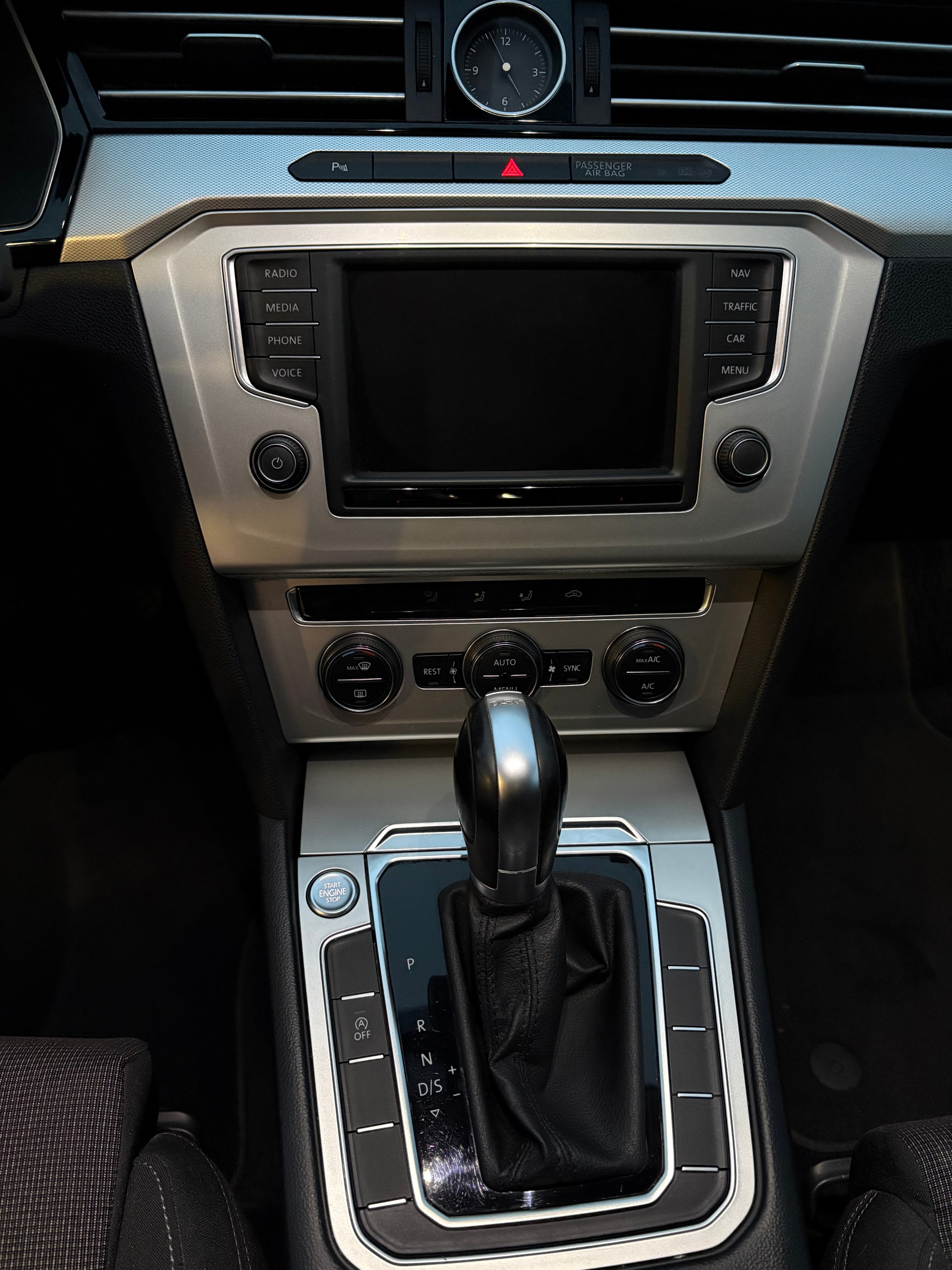 VW Passat Variant 2.0 TDI BMT Comfortline DSG-image-14