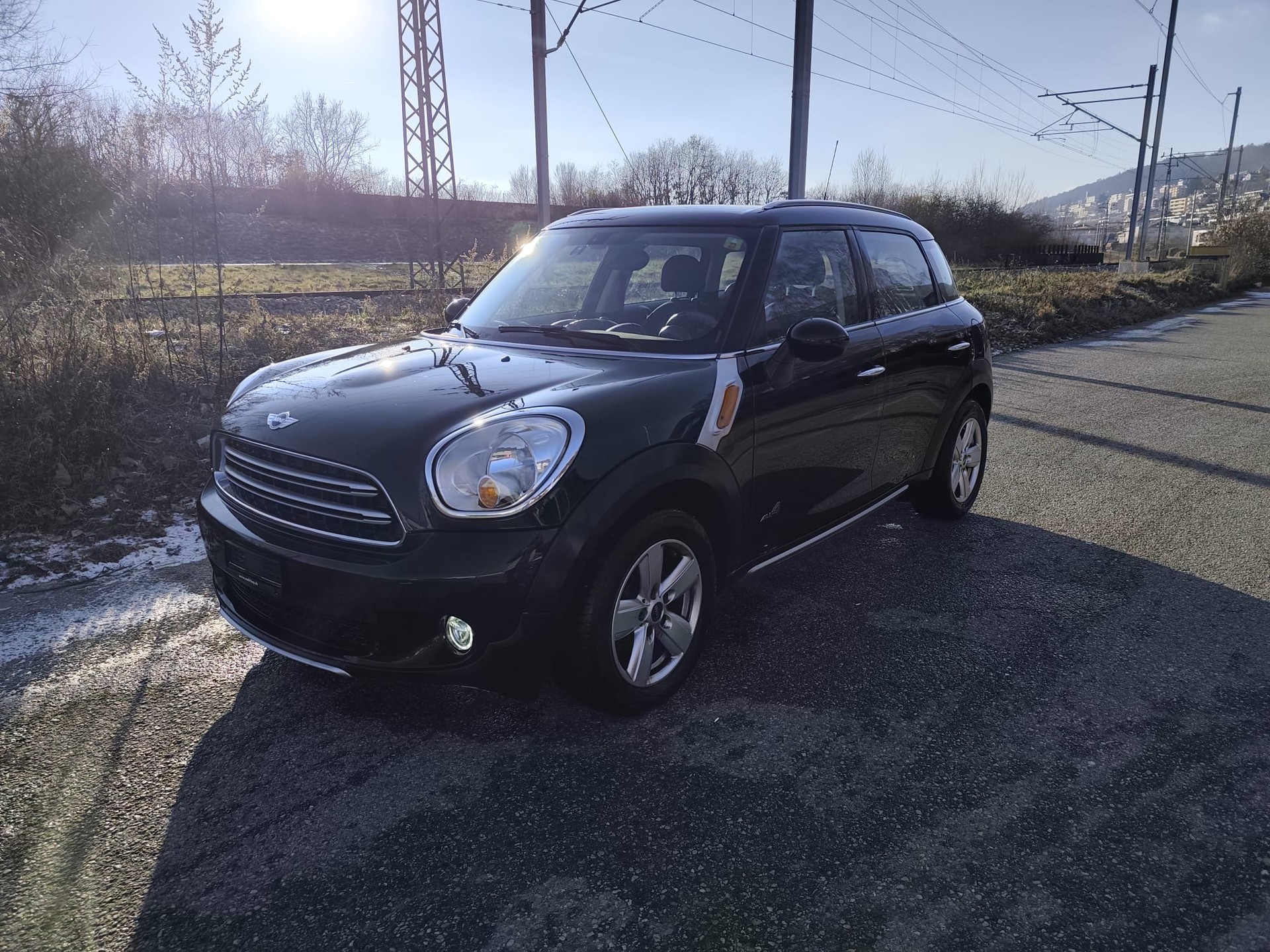 MINI Countryman Cooper D ALL4 Steptronic-image-1