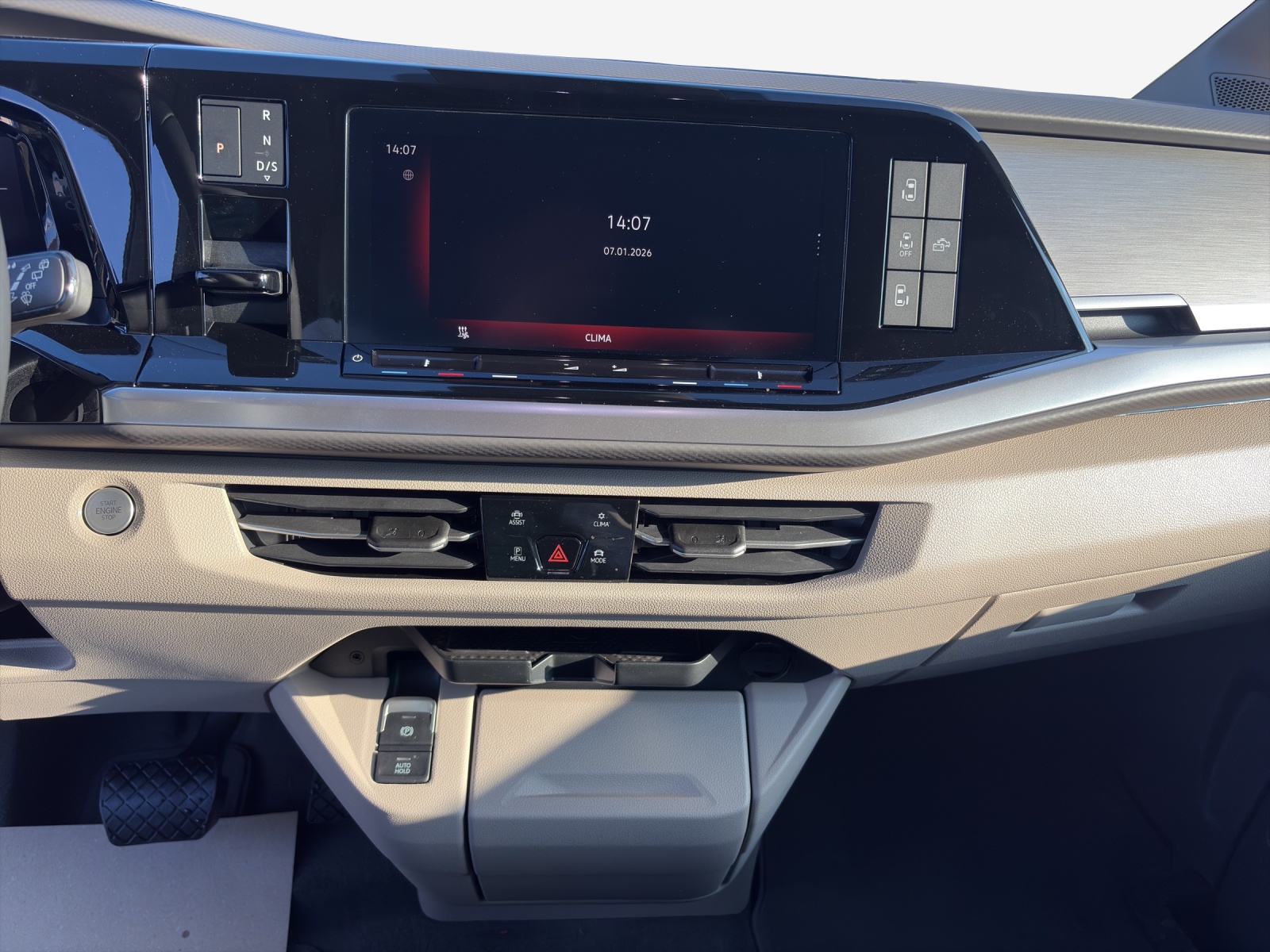 VW California eHybrid Ocean 4Motion-image-10