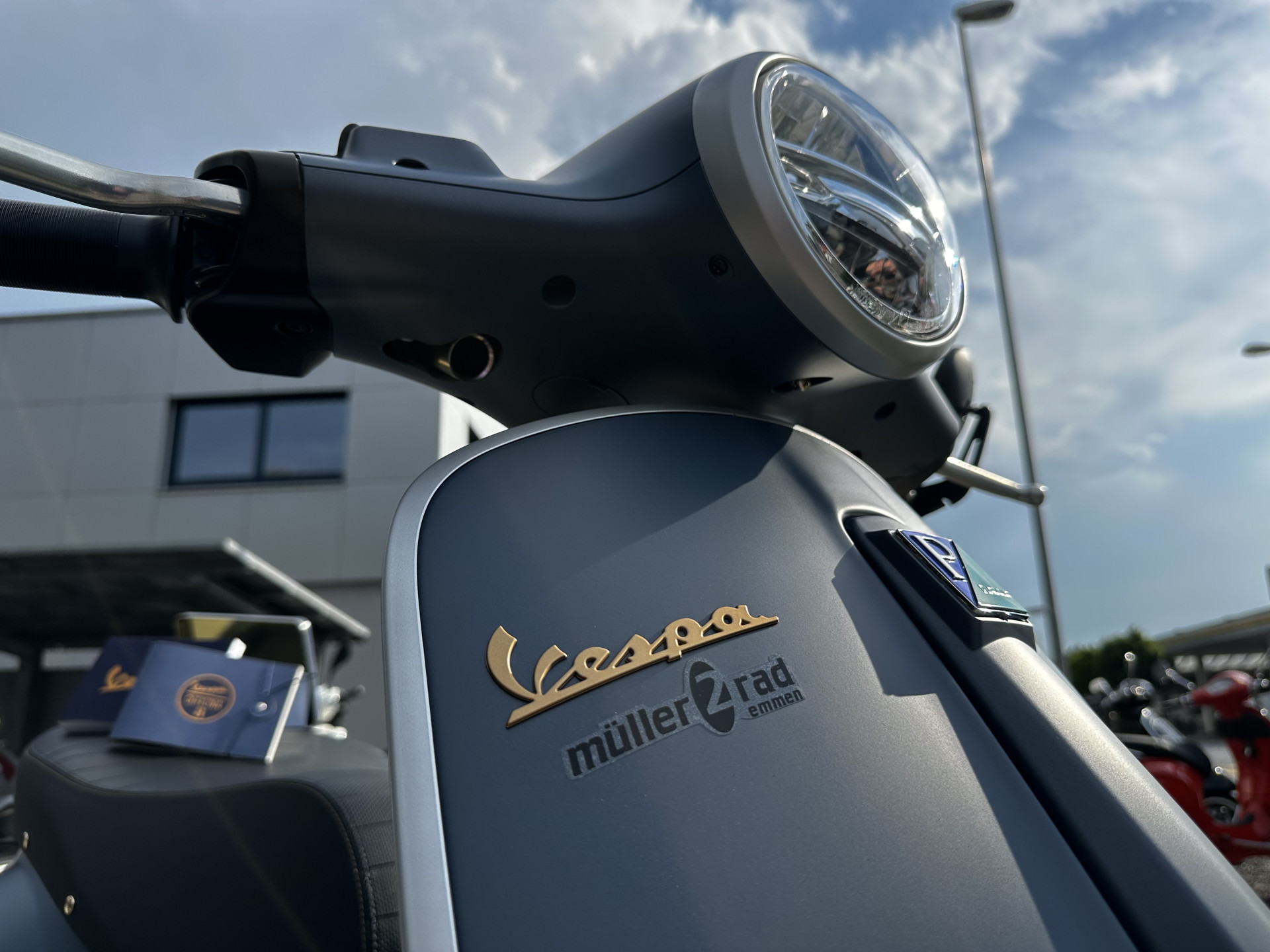 PIAGGIO Vespa Primavera 125-image-3
