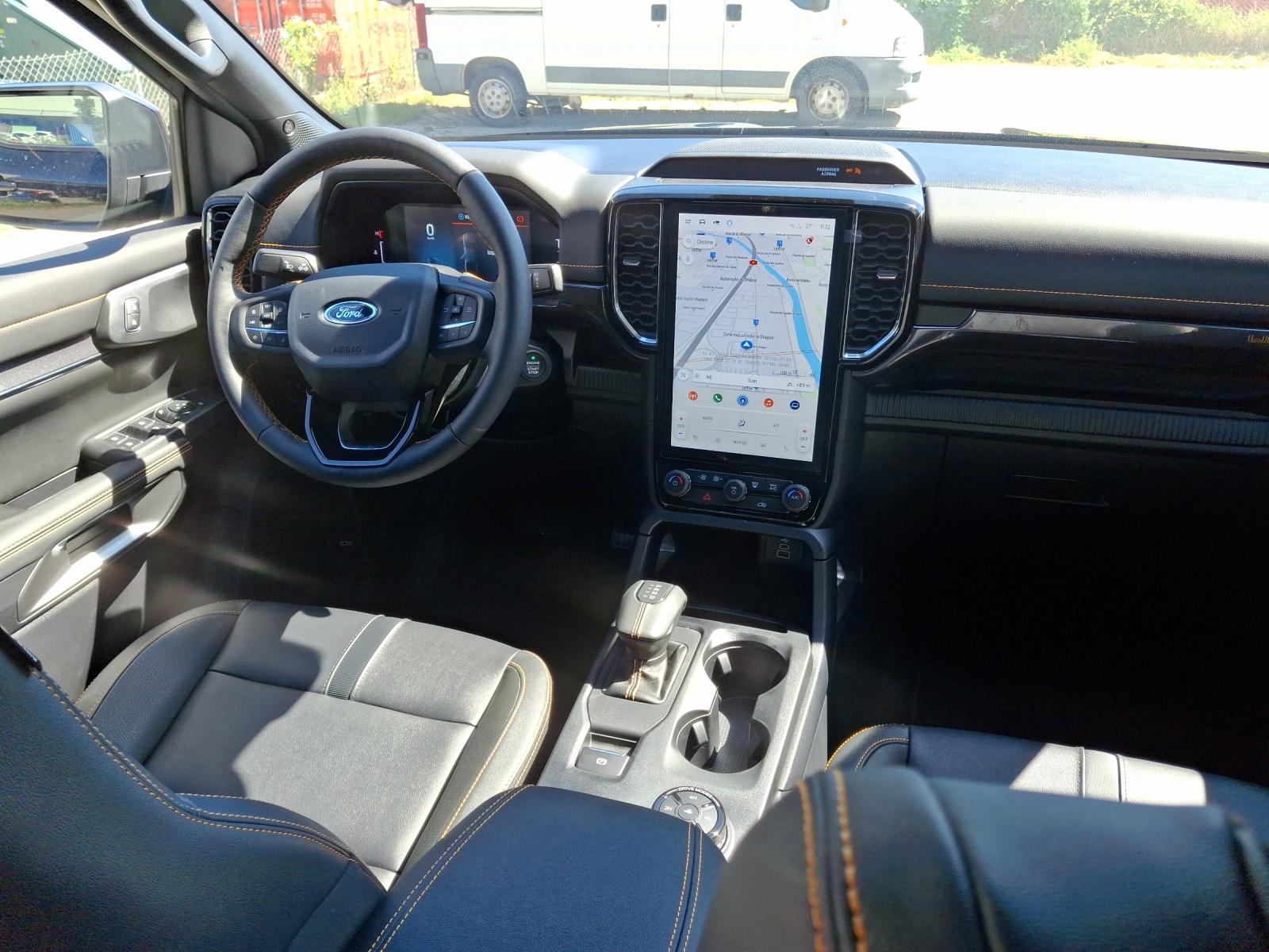 FORD Ranger Wildtrak 2.0 Diesel Eco Blue e-4WD Automat-image-8