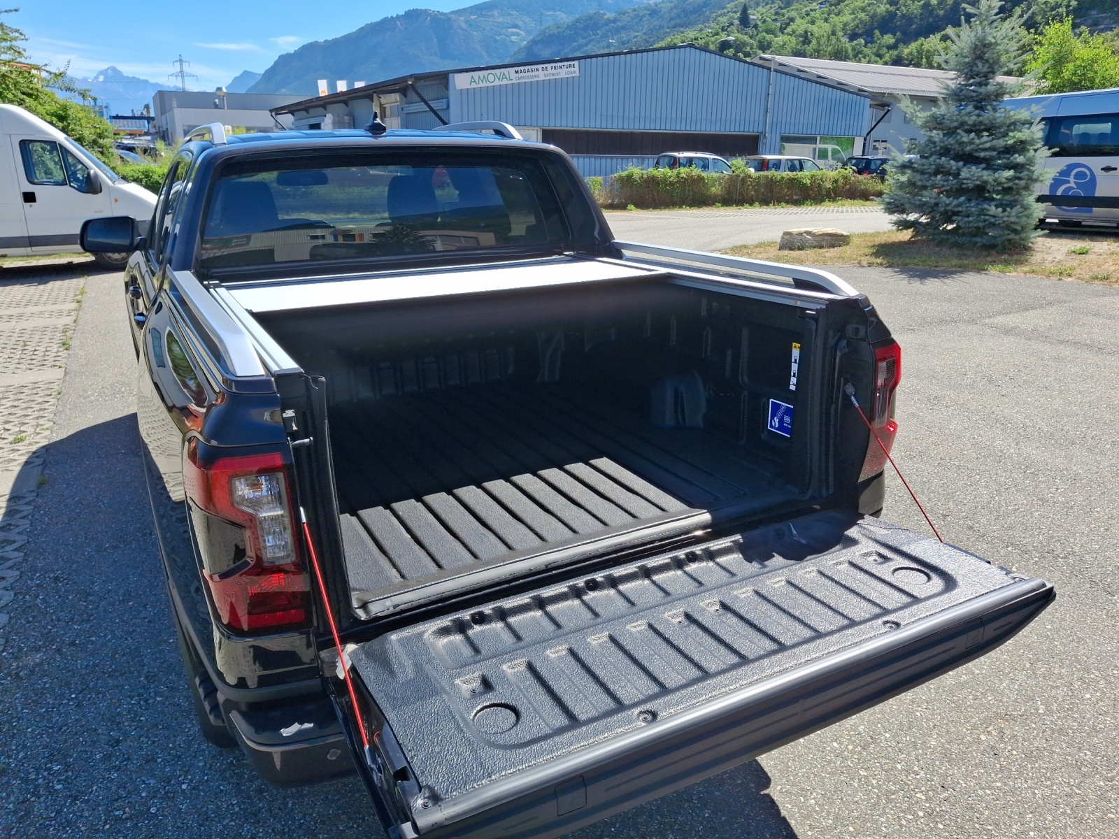 FORD Ranger Wildtrak 2.0 Diesel Eco Blue e-4WD Automat-image-12