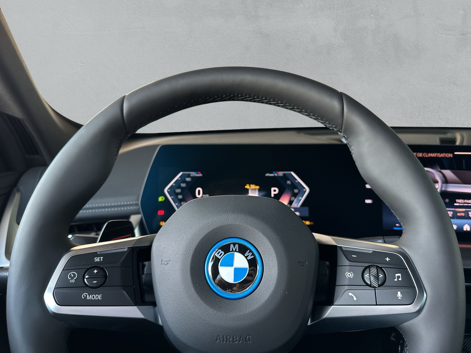 BMW iX1 eDrive 20 Edition M Sport 📍-image-19
