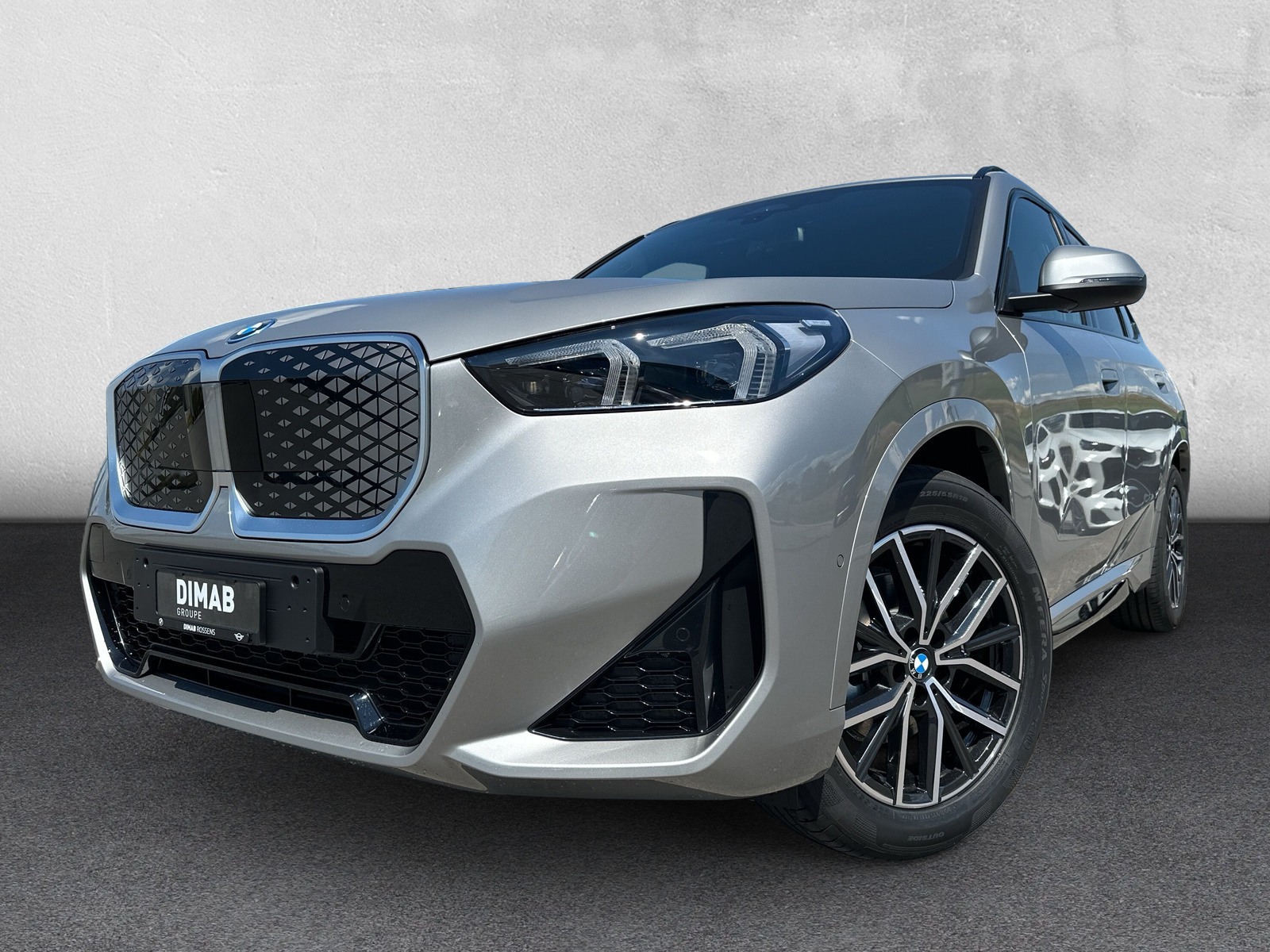 BMW iX1 eDrive 20 Edition M Sport 📍-image-8