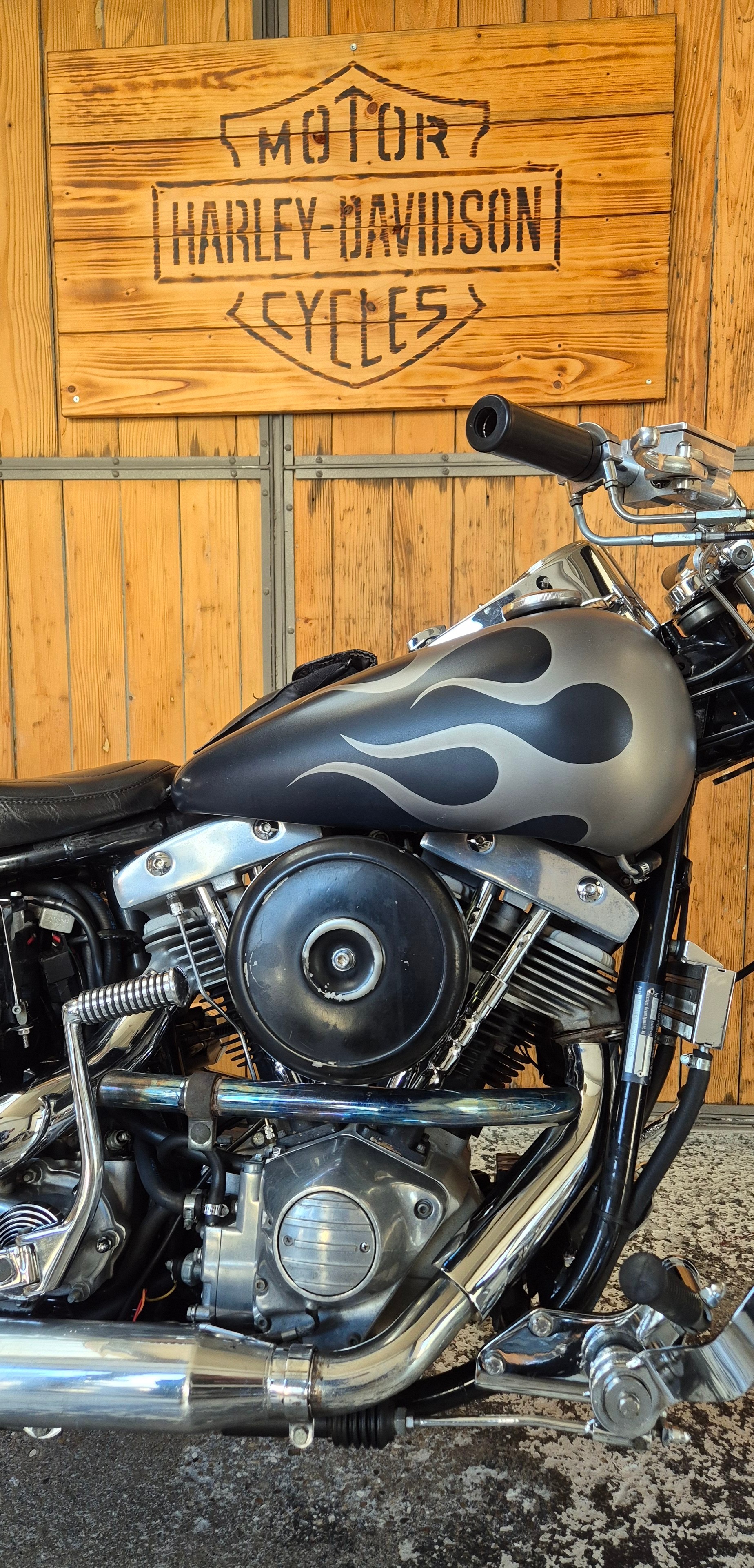 HARLEY-DAVIDSON FXWG Wide Glide-image-1