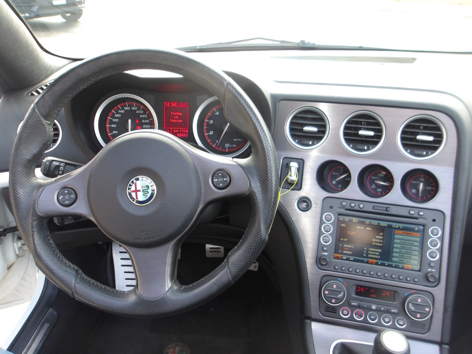 ALFA ROMEO Spider 1.8 TBi-image-11