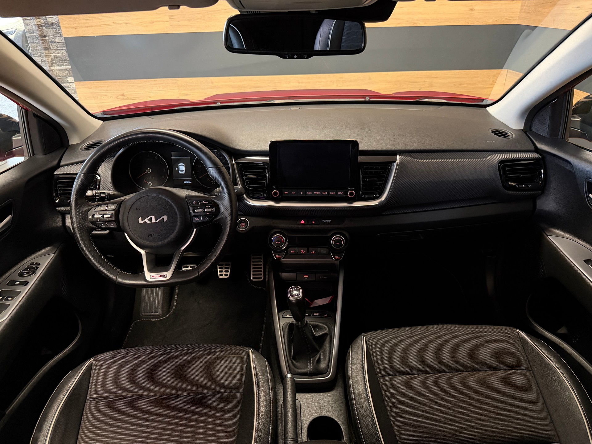 KIA Stonic 1.0 T-GDI MHEV GT-Line iMT-image-19