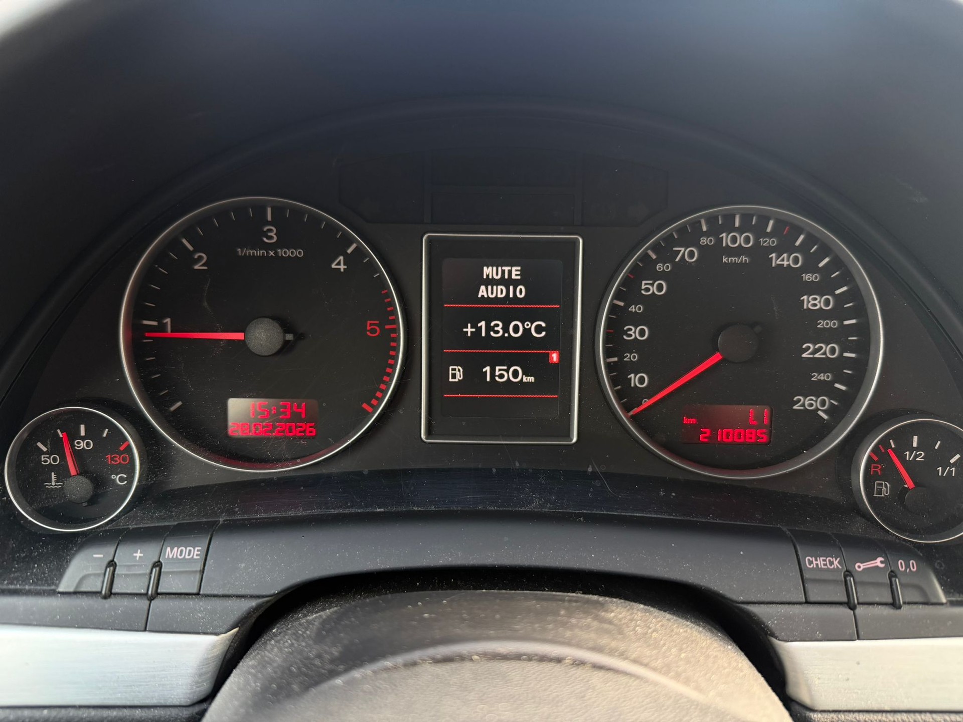 AUDI 2.0 TDI-image-11