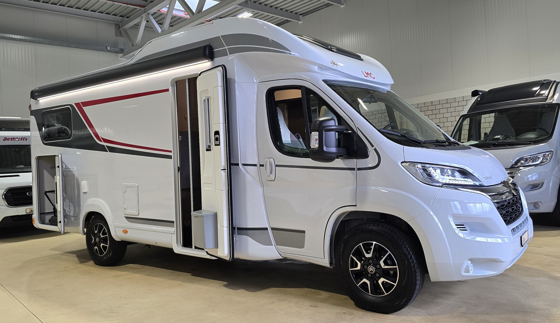 LMC Lift Tourer H 660G, Citroen Jumper 2.2BlueHdi 140PS-image-4