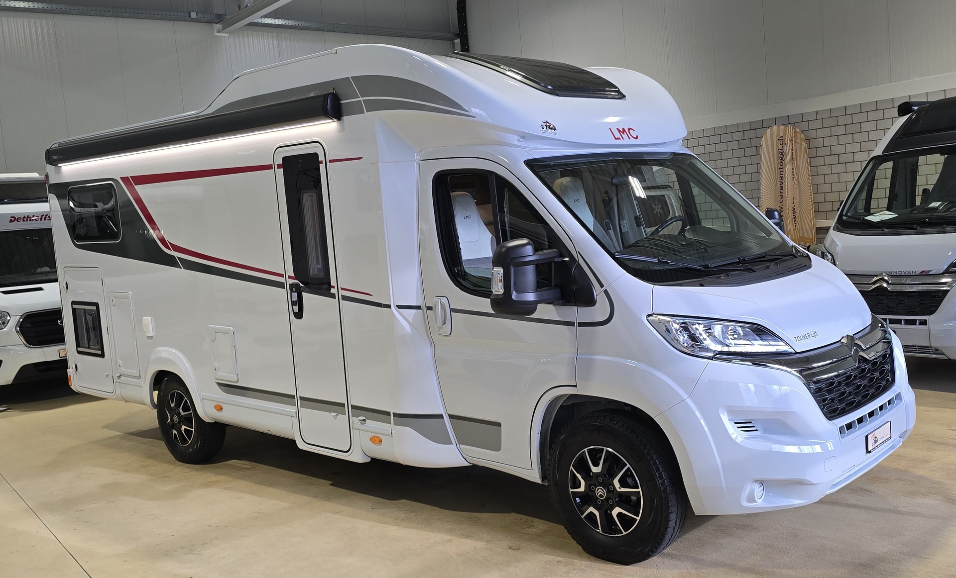 LMC Lift Tourer H 660G, Citroen Jumper 2.2BlueHdi 140PS-image-1
