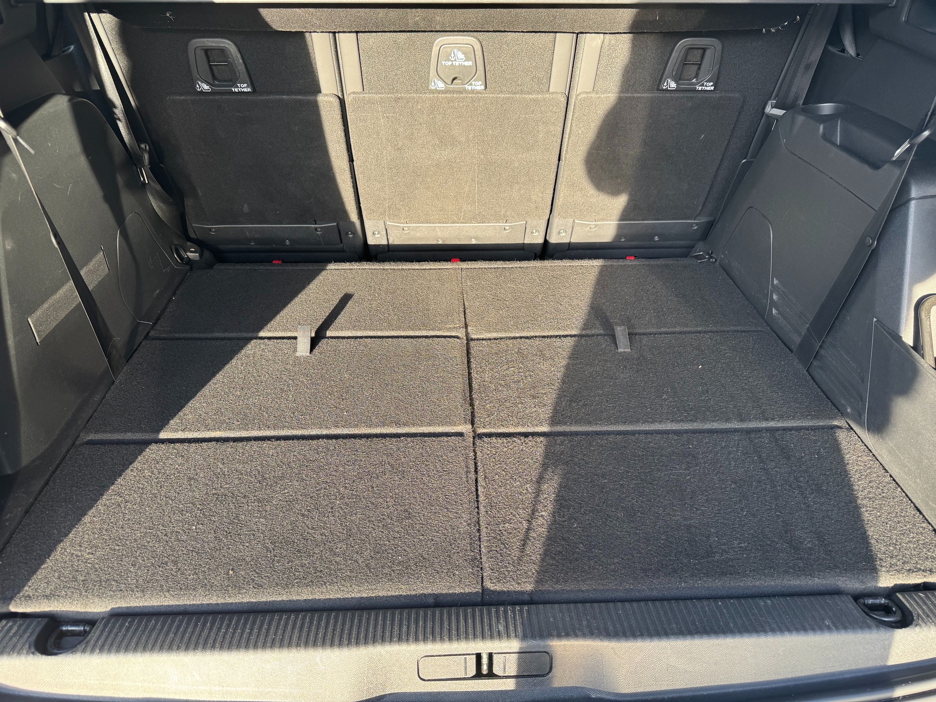 PEUGEOT 5008 1.6 BlueHDi GT Line ETA-image-11