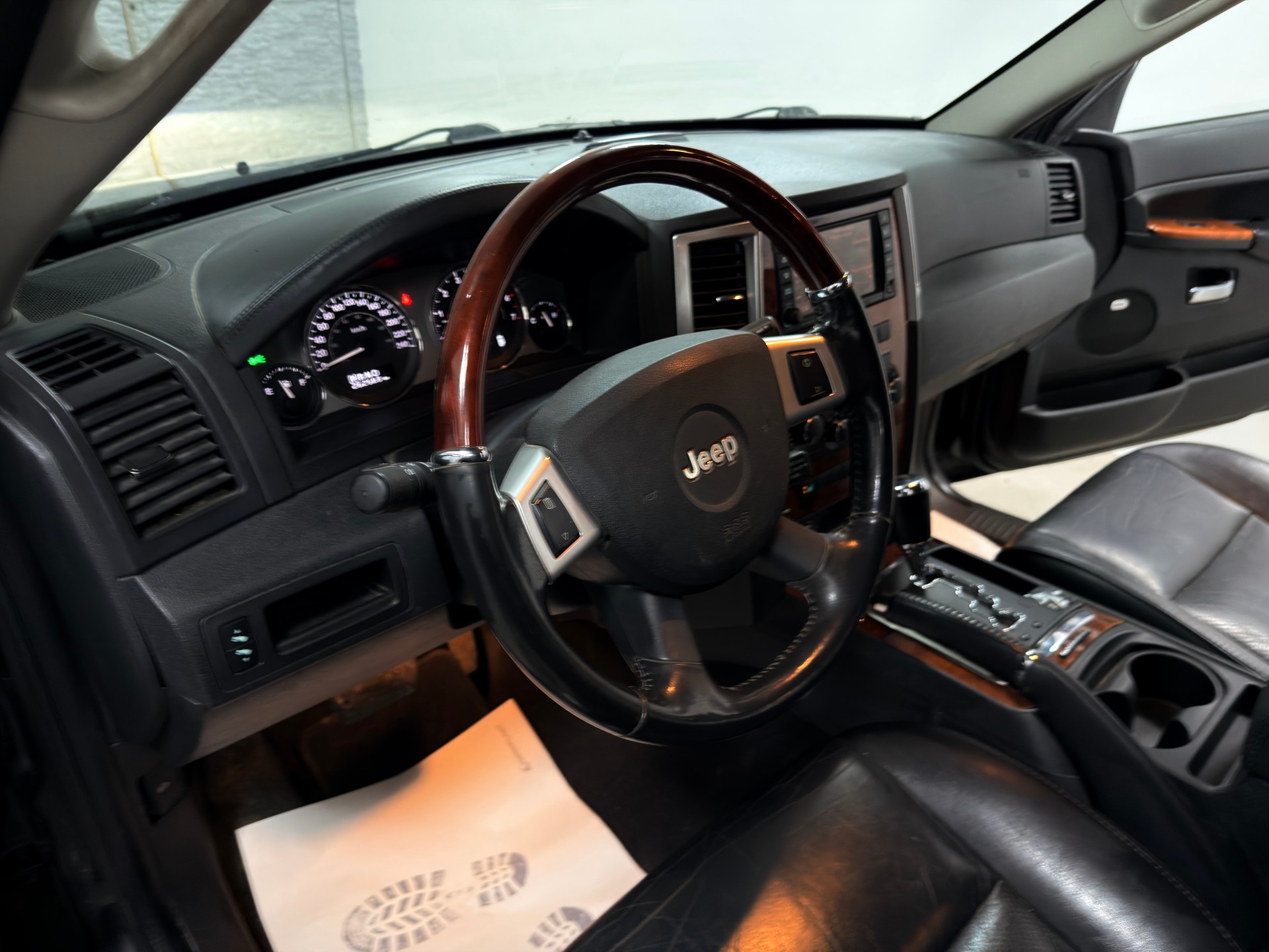 JEEP Gr.Cherokee 3.0 CRD Overland Automatic-image-8