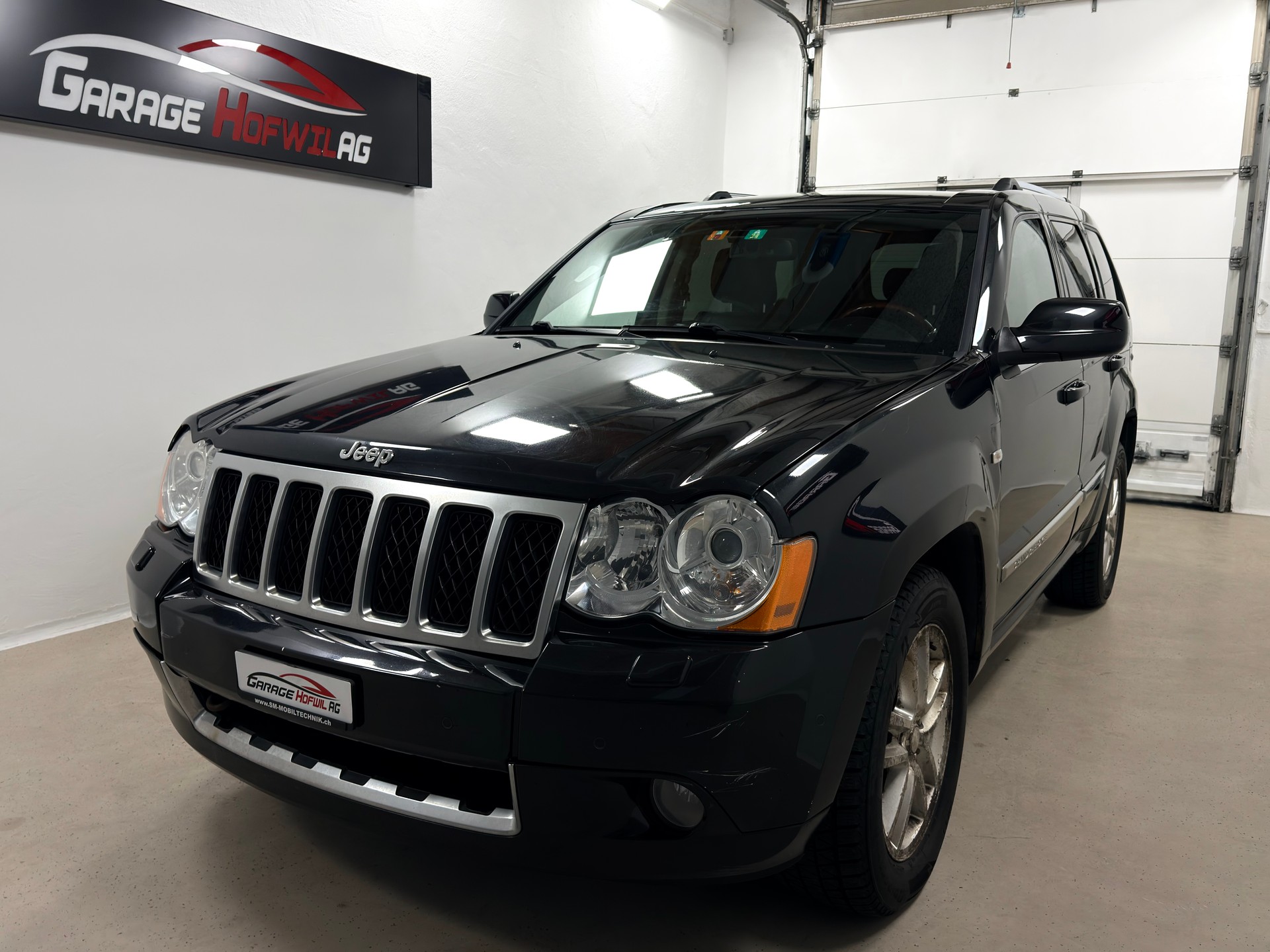JEEP Gr.Cherokee 3.0 CRD Overland Automatic-image-1