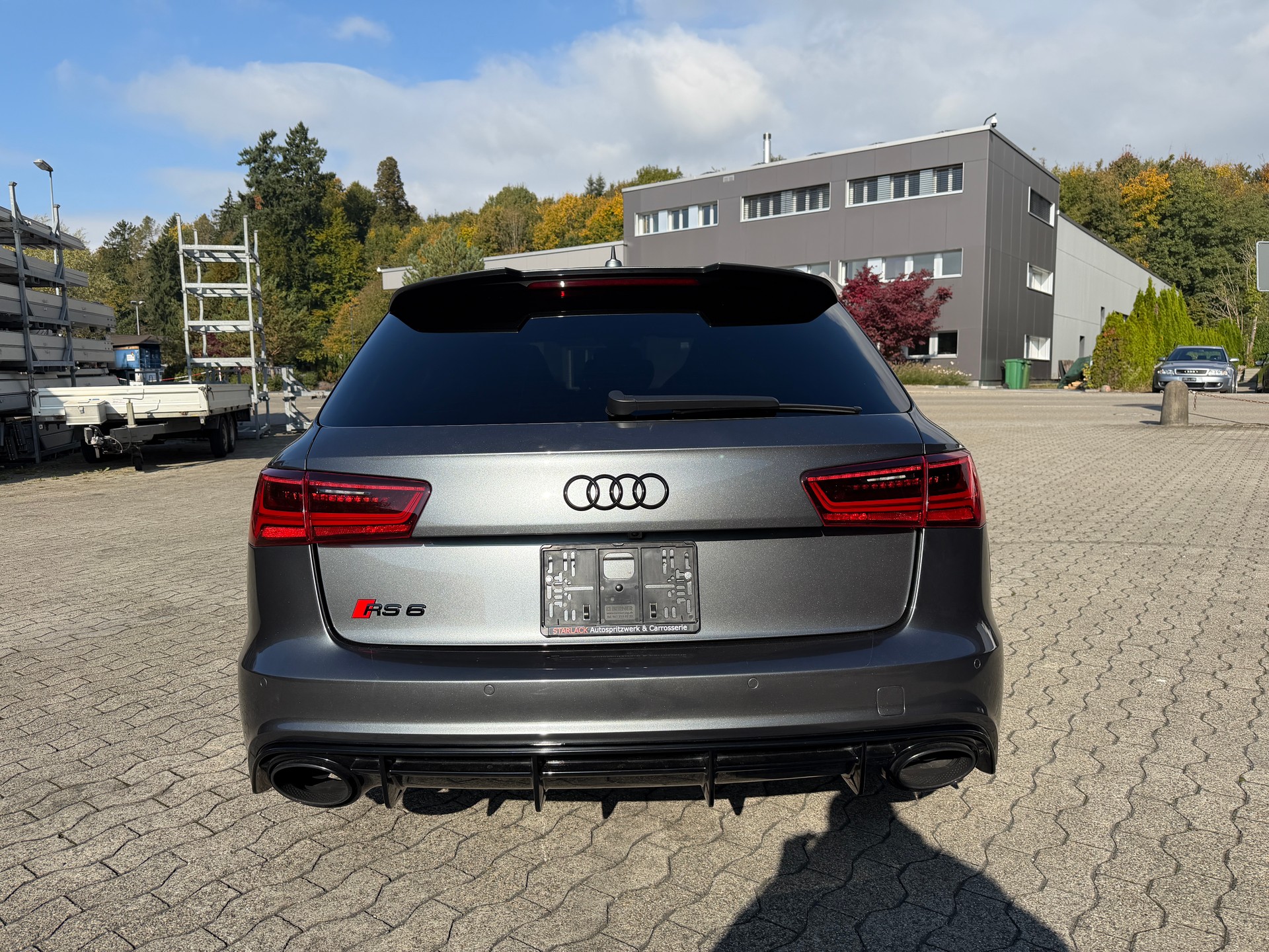 AUDI RS6 Avant 4.0 TFSI V8 performance quattro-showroom-element-3