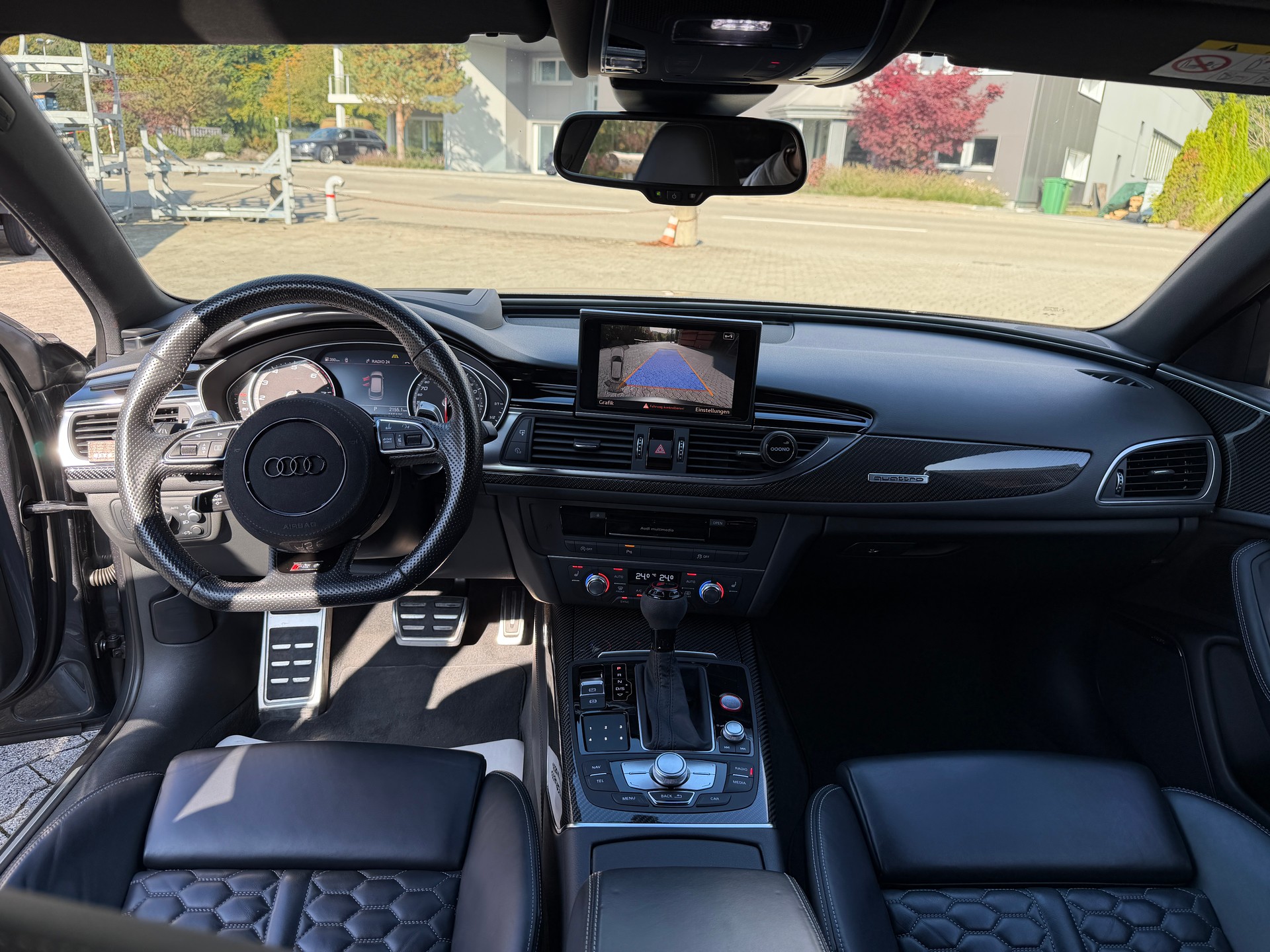 AUDI RS6 Avant 4.0 TFSI V8 performance quattro-image-14