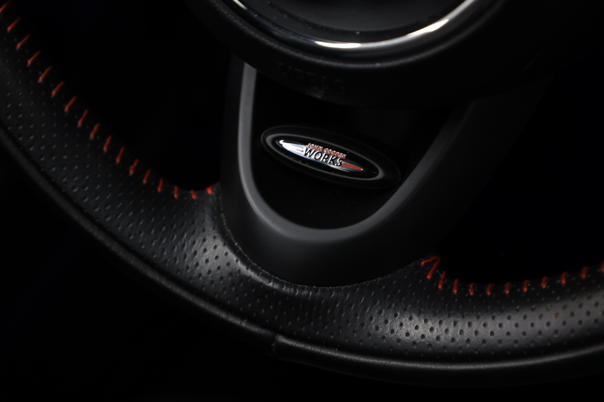 MINI Clubman F54 2.0i John Cooper Works ALL4-image-27