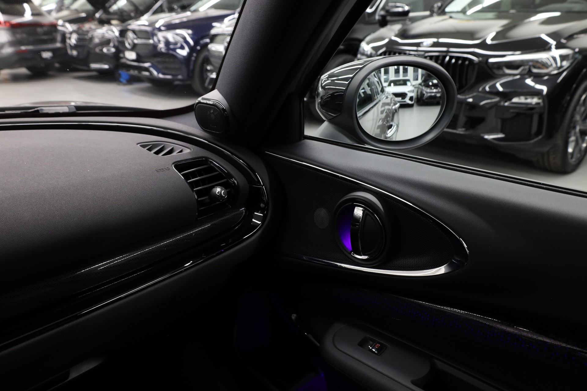 MINI Clubman F54 2.0i John Cooper Works ALL4-image-21
