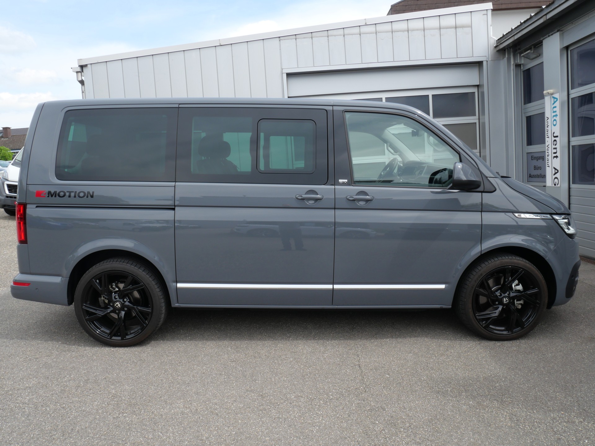 VW T6.1 Multivan 2.0 Bi-TDI Generation Six Highline 4Motion DSG *Neuzustand, CH-Auto*-image-4
