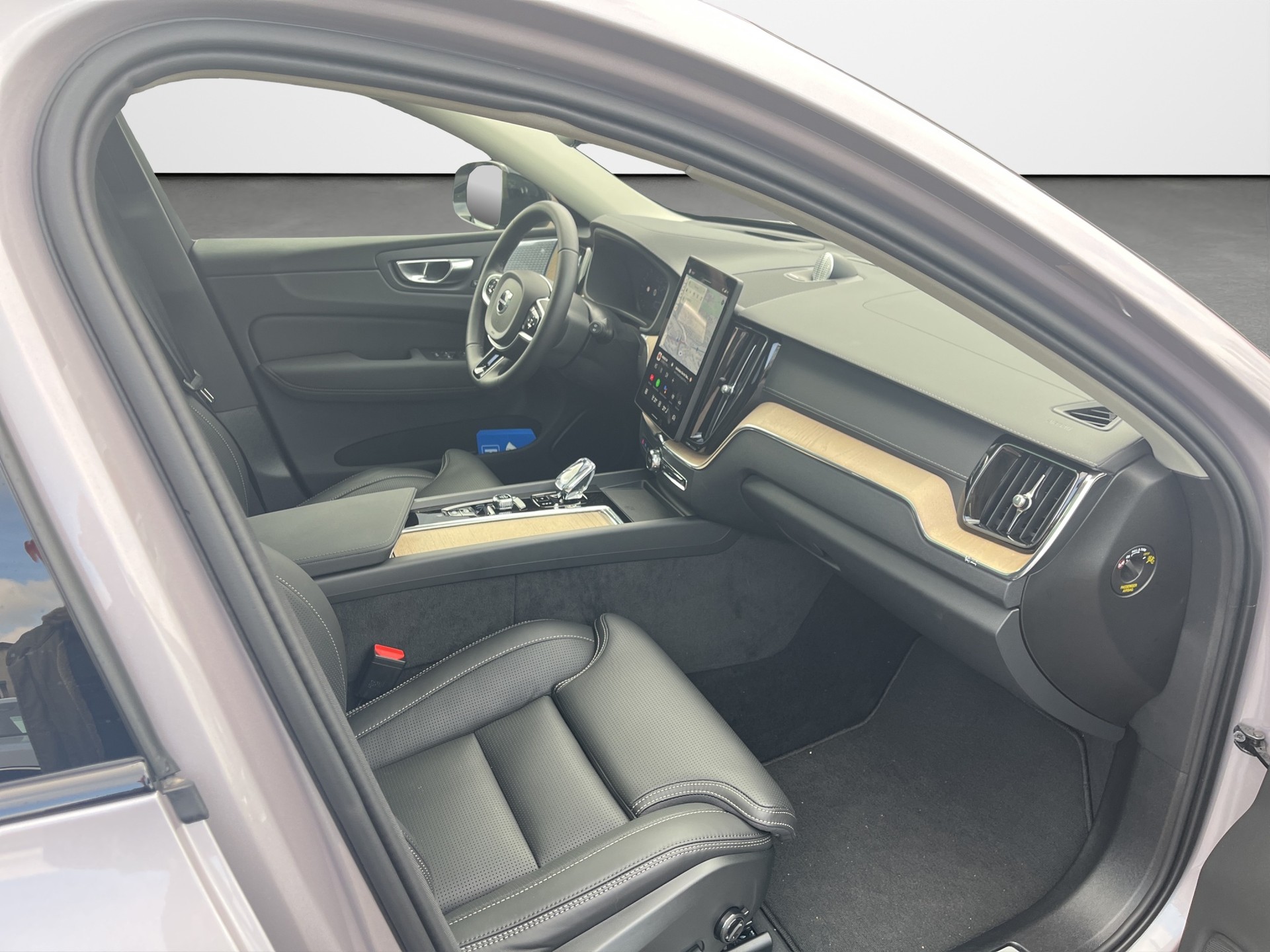 VOLVO XC60 HEICO 2.0 T8 TE Ultra Dark eAWD-image-9