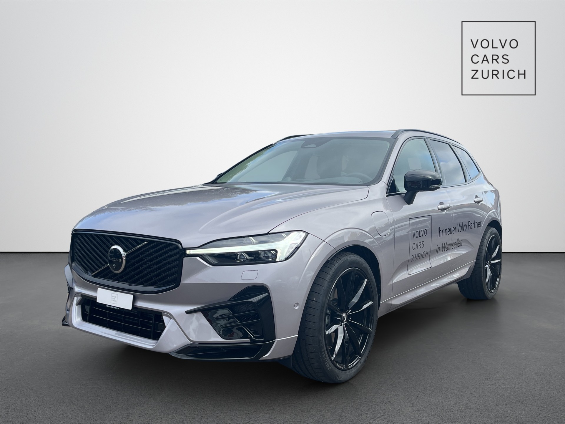 VOLVO XC60 HEICO 2.0 T8 TE Ultra Dark eAWD-showroom-element-1