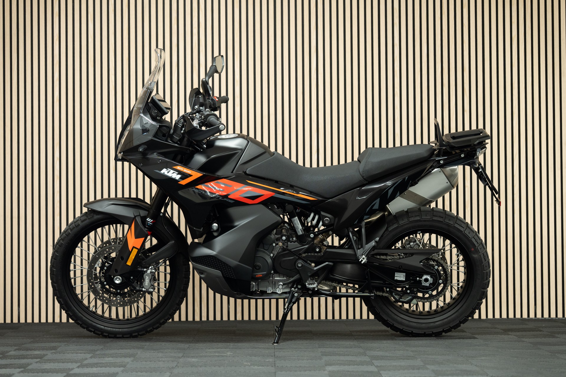 KTM 790 Adventure-image-1