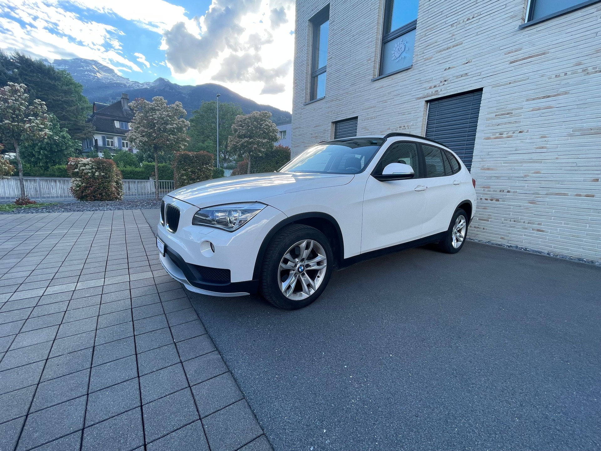 BMW X1 xDrive 18d Sport Line Steptronic-image-2