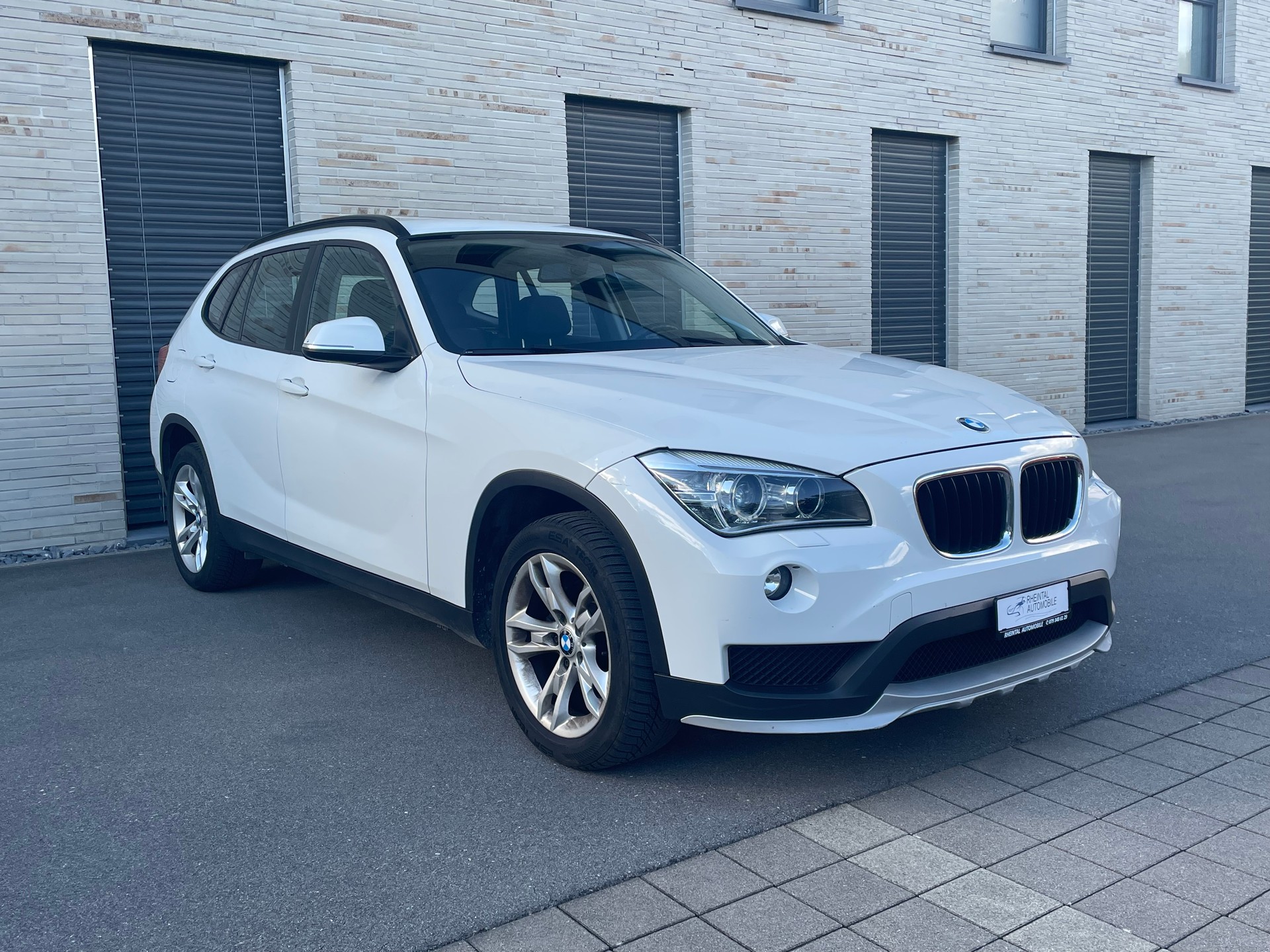 BMW X1 xDrive 18d Sport Line Steptronic-image-5