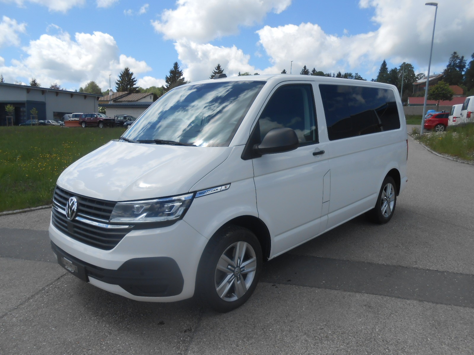 VW T6.1 Multivan 2.0 TDI Trendline 4Motion DSG
