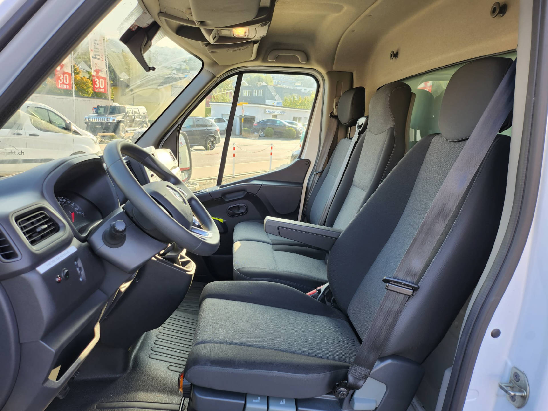 RENAULT Master Kab.-Ch. 3.5 t L3H1 2.3 dCi 145 TwinTurbo-image-7