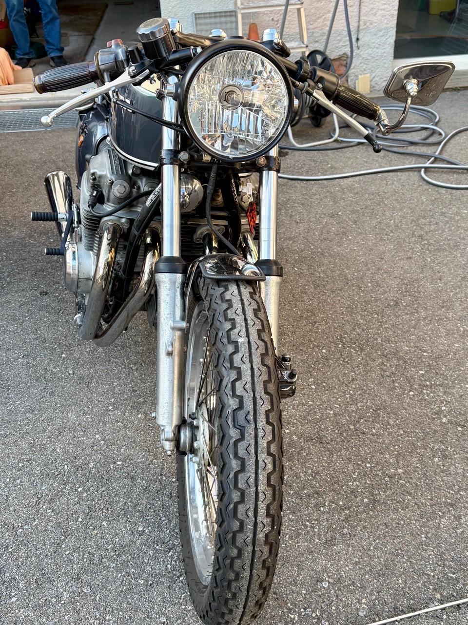 HONDA CB750 Four K2 1972 café racer (homologuée)-image-4