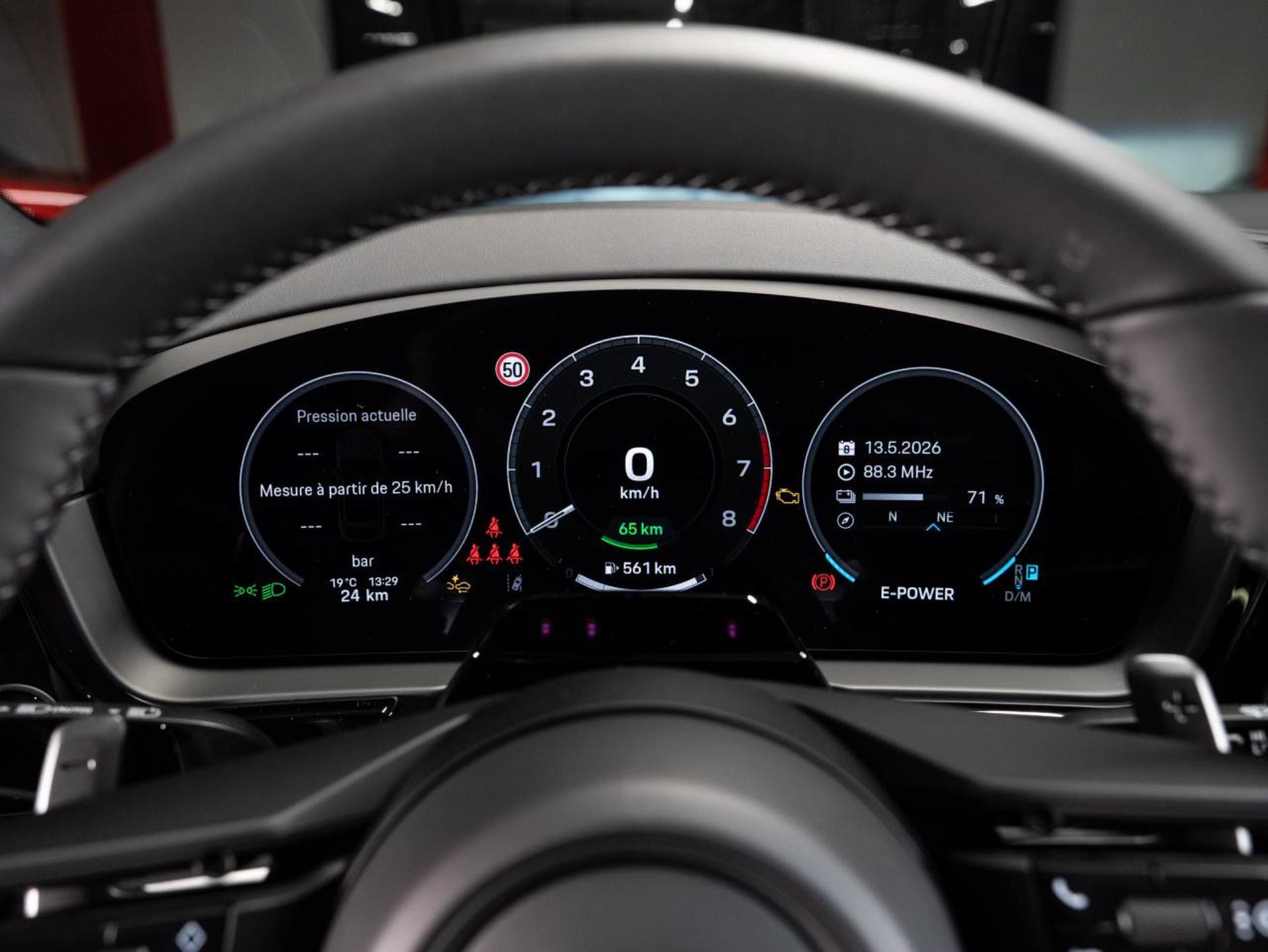 PORSCHE Cayenne S E-Hybrid Coupé Black Edition-image-12