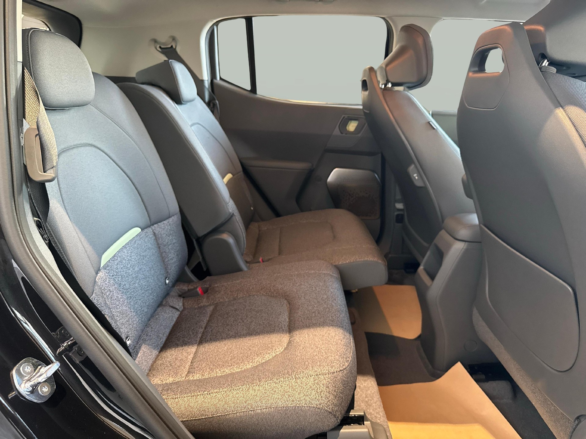 KIA EV2 42.2 kWh Air 4P-image-10