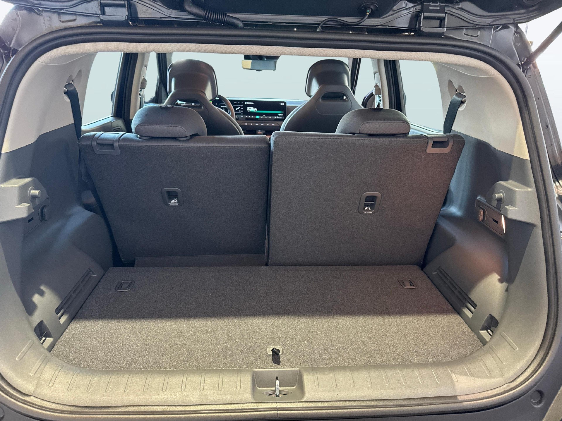 KIA EV2 42.2 kWh Air 4P-image-11