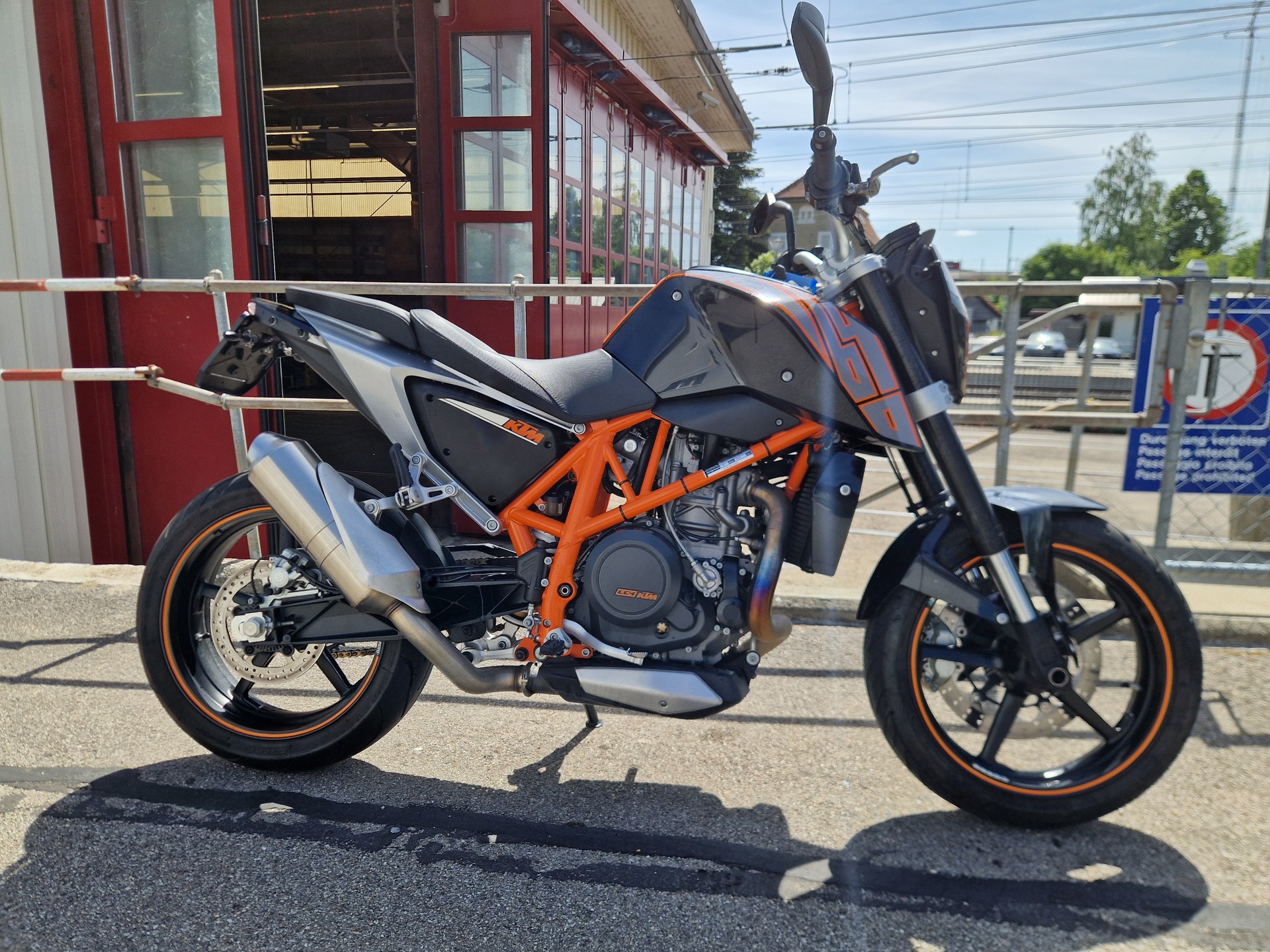 KTM 690 Duke ABS (35kW)-image-0