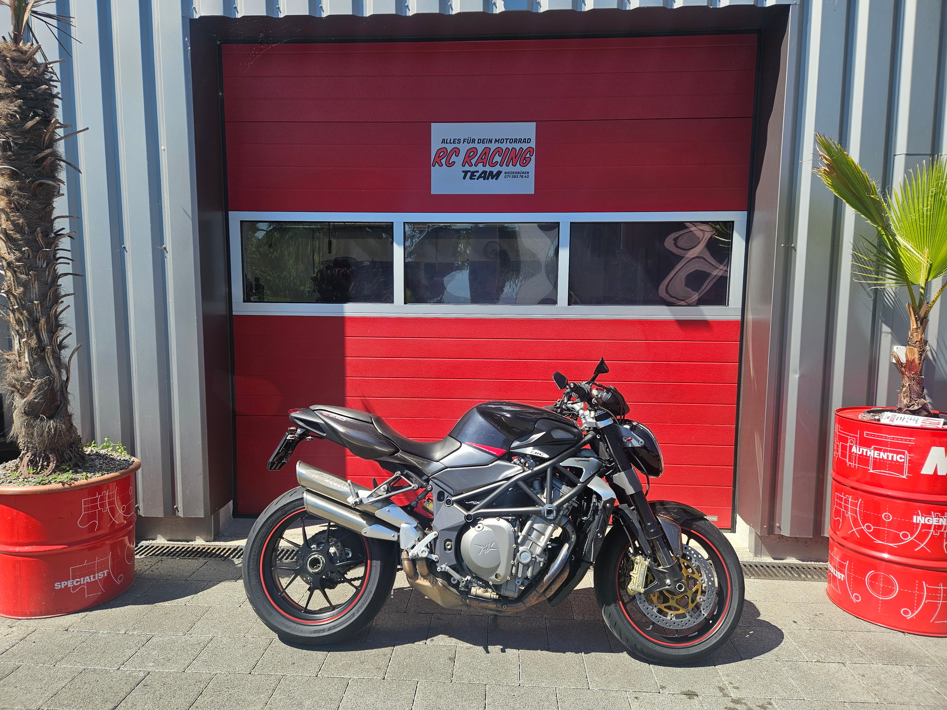 MV AGUSTA B4 Brutale 910