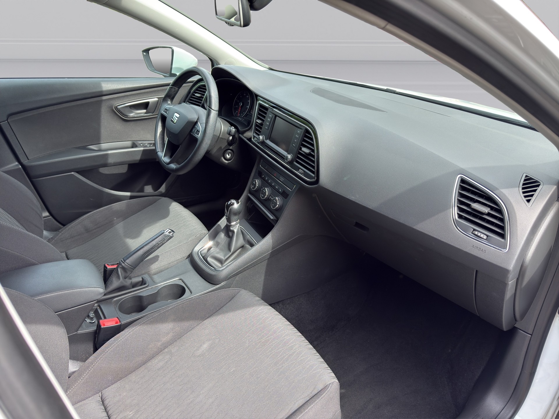 SEAT Leon 1.4 TSI Style-image-10