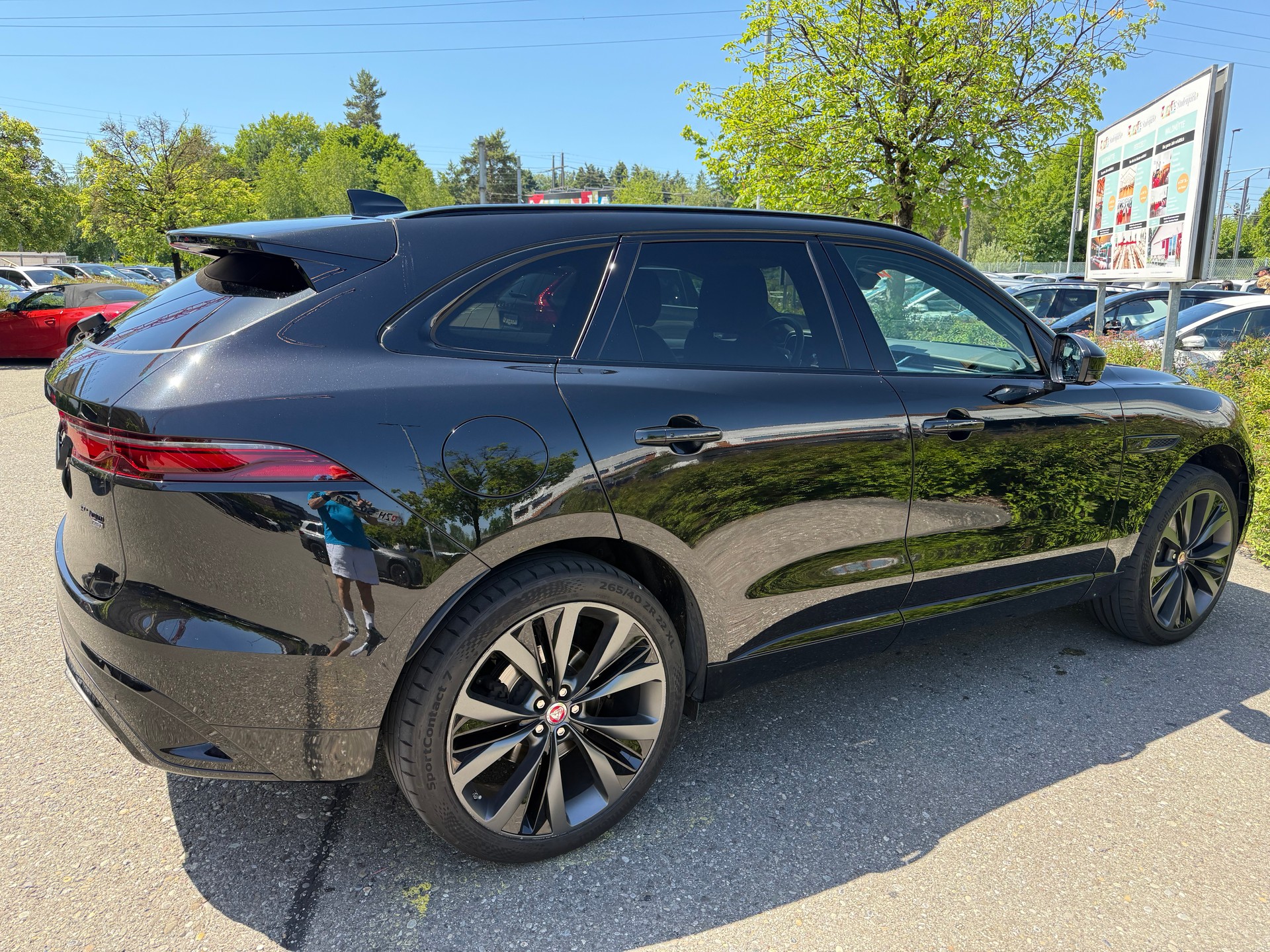 JAGUAR 3.0 I6 R-Dynamic SE AWD-image-6