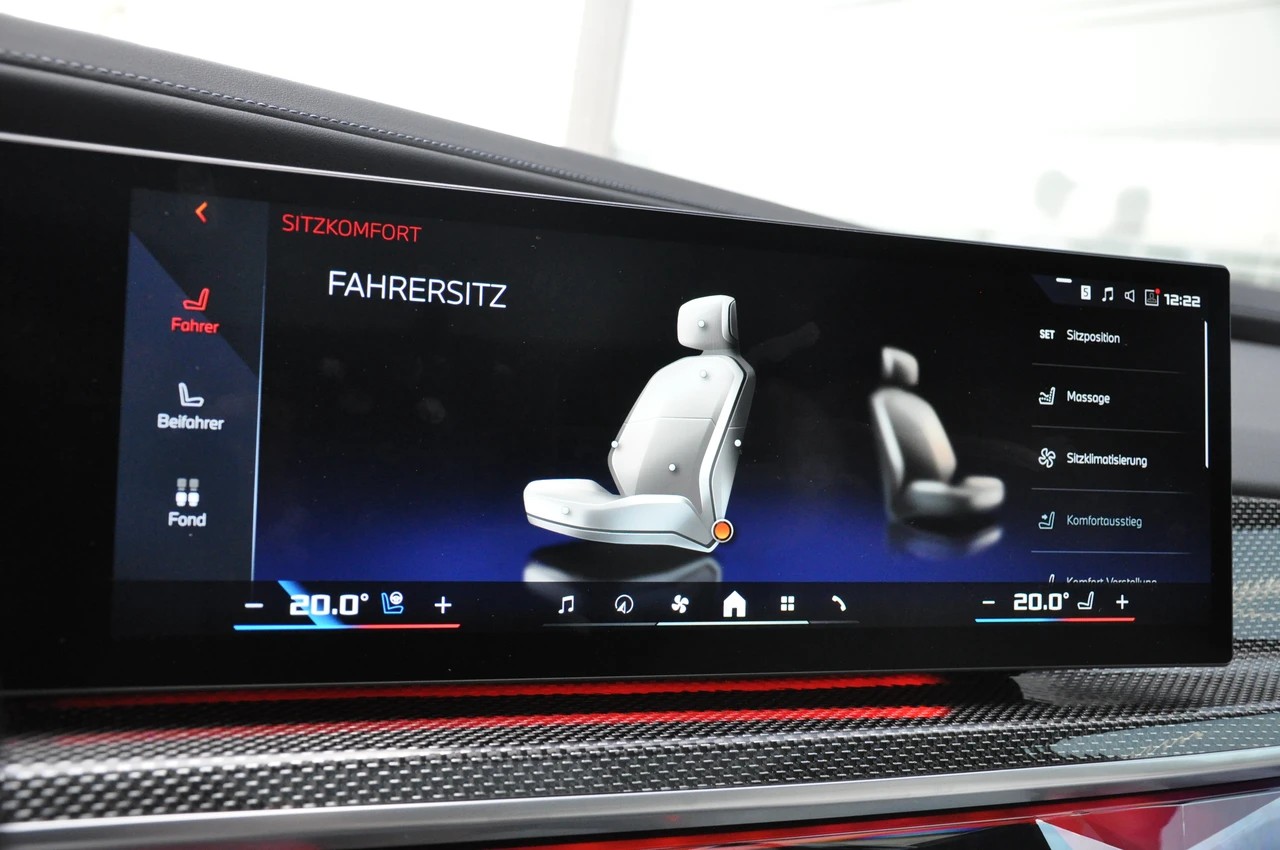BMW M760e xDrive Steptronic-image-26