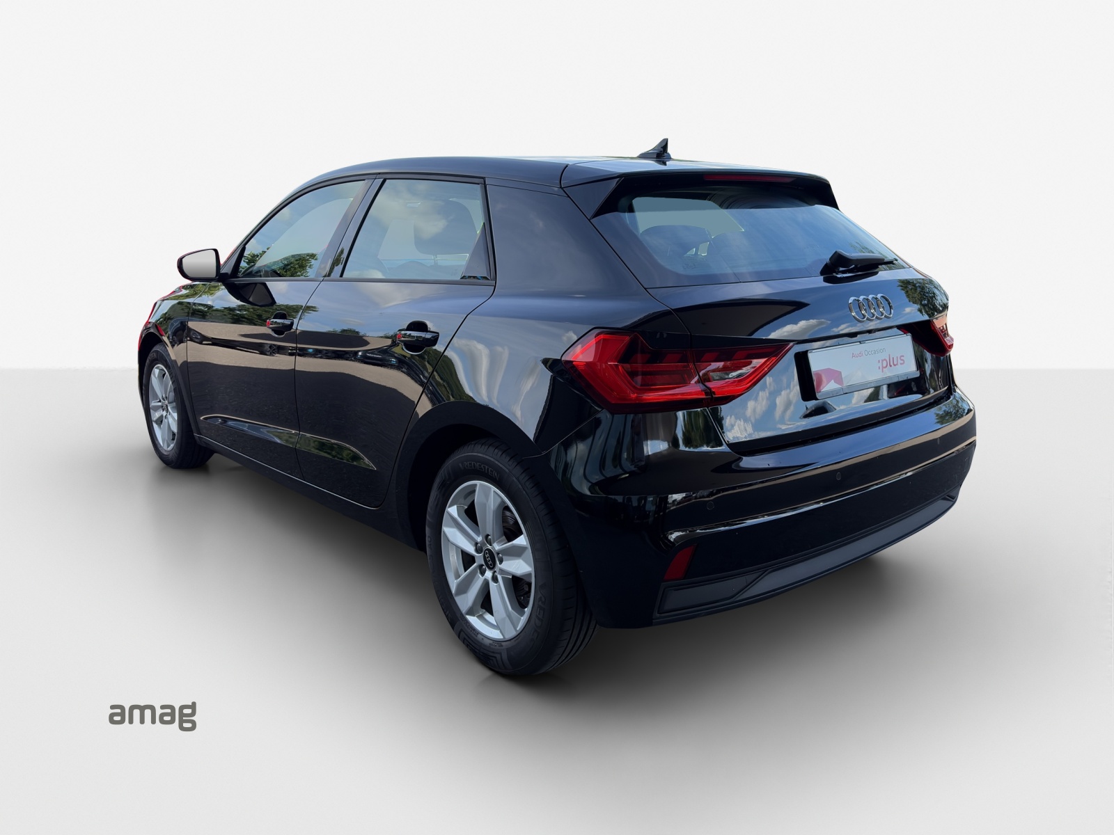 AUDI A1 Sportback 30 TFSI Attraction S-tronic-showroom-element-2
