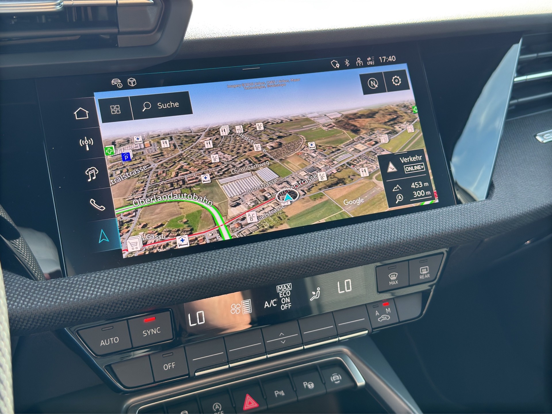 AUDI S3 TFSI quattro S-tronic-image-12